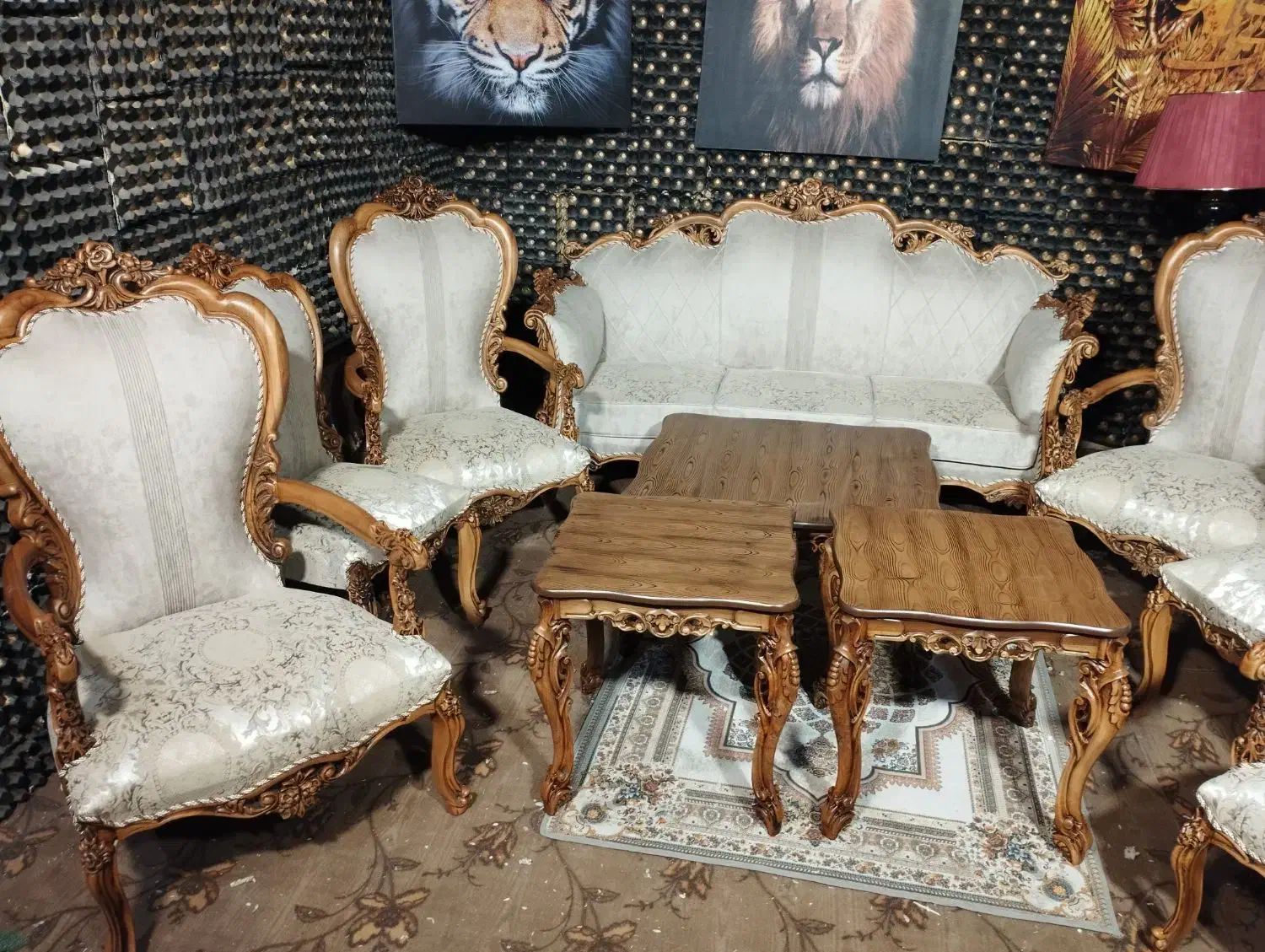 تولیدی مبل کلاسیک عسل مبل مخصوص جهیزیه|مبلمان خانگی و میز عسلی|اصفهان, رهنان|دیوار