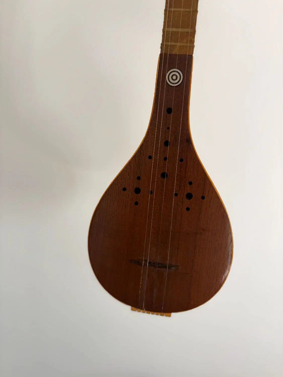 سه تار کاسه متوسط|سازهای سنتی|بابلسر, |دیوار