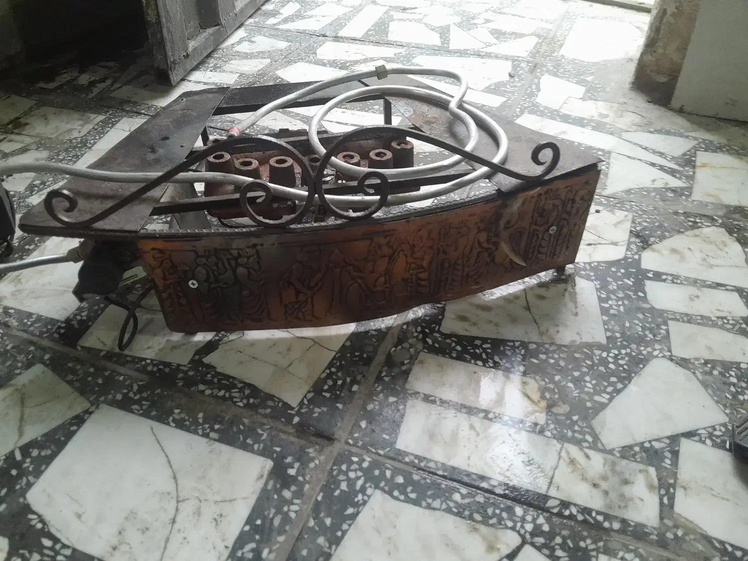 دو عدد شومینه نونو سالم سالم یکی با چوب نسوز یکی|بخاری، هیتر، شومینه|آمل, |دیوار