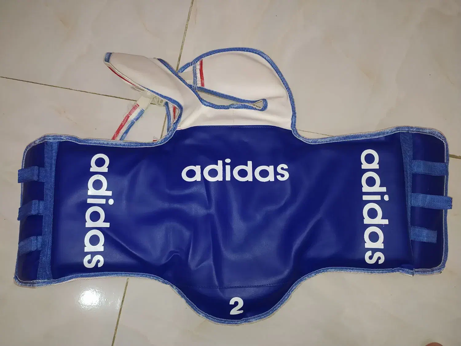 هوگو|تجهیزات ورزشی|ساری, |دیوار