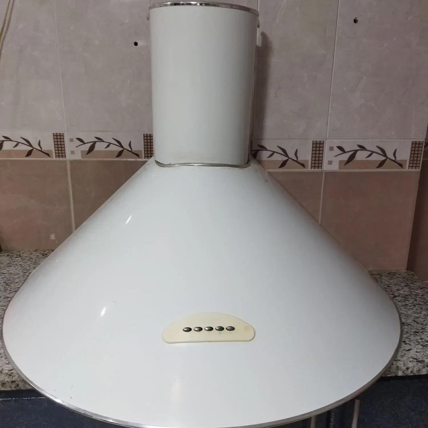 هود سفید کارکرده سالم|هود|علی‌آباد کتول, |دیوار