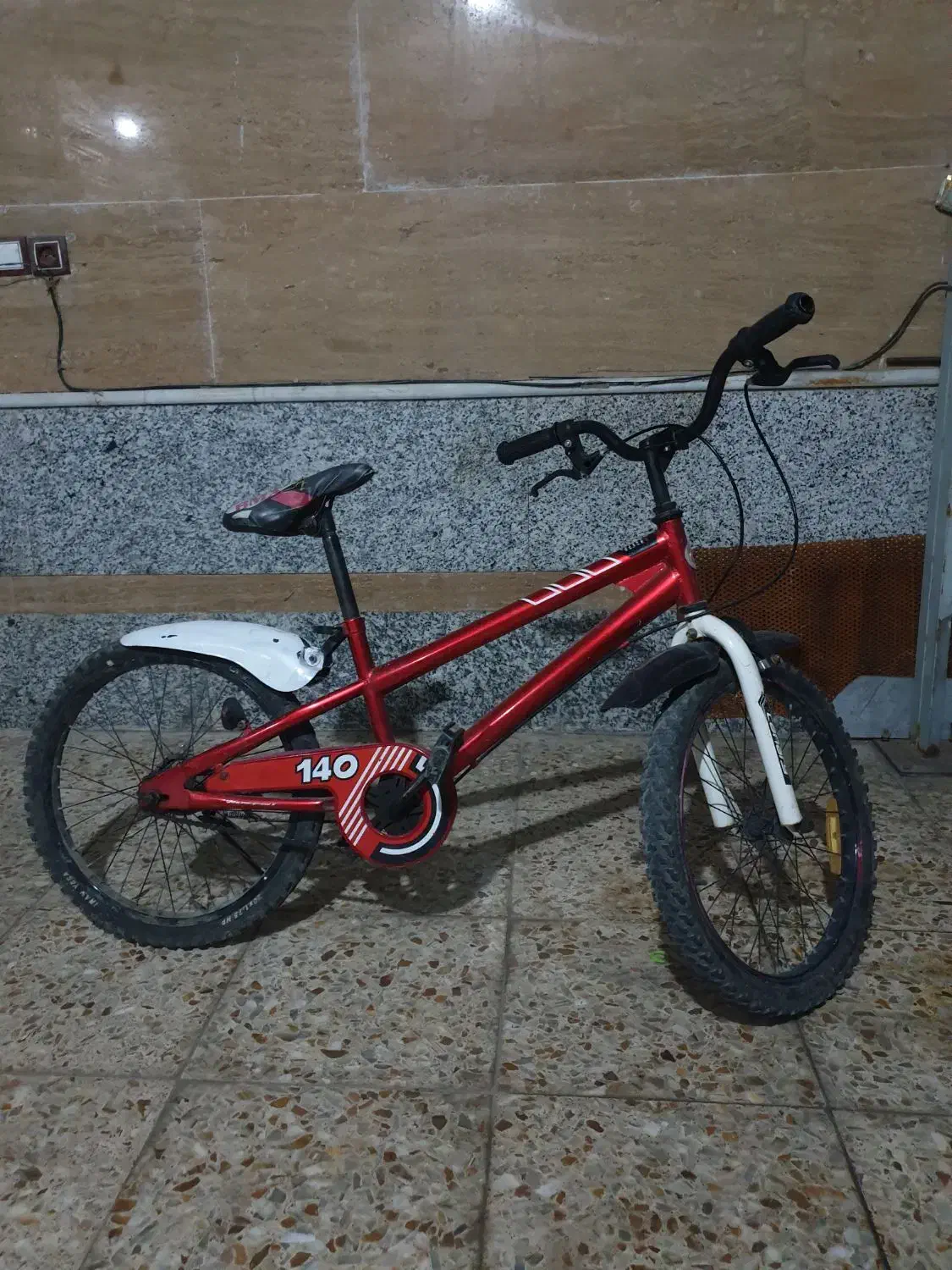 دوچرخه ۲۰ تمیز|دوچرخه، اسکیت، اسکوتر|شیراز, شهرک کوثر|دیوار