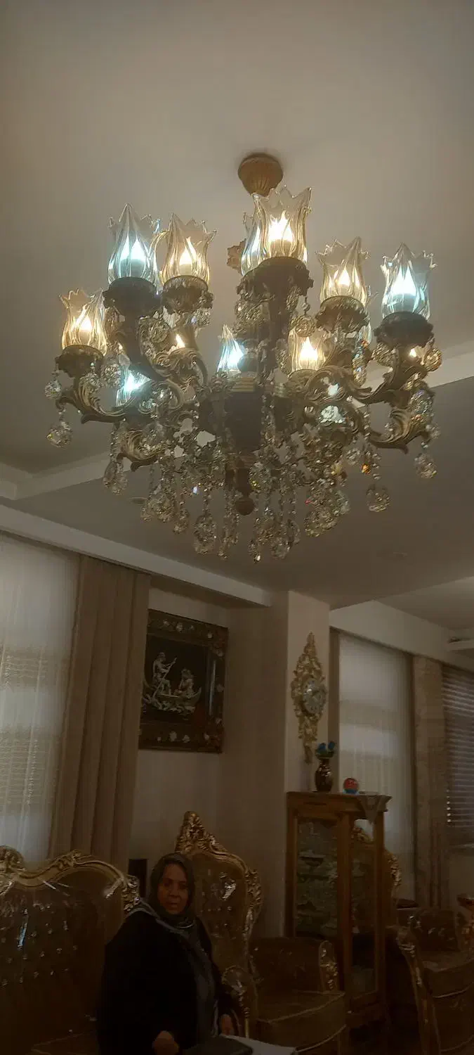 یک جفت لوستر ۱۰شاخه دوتایی برنجی بزرگ|لوستر و چراغ آویز|تهران, شهرک چیتگر|دیوار