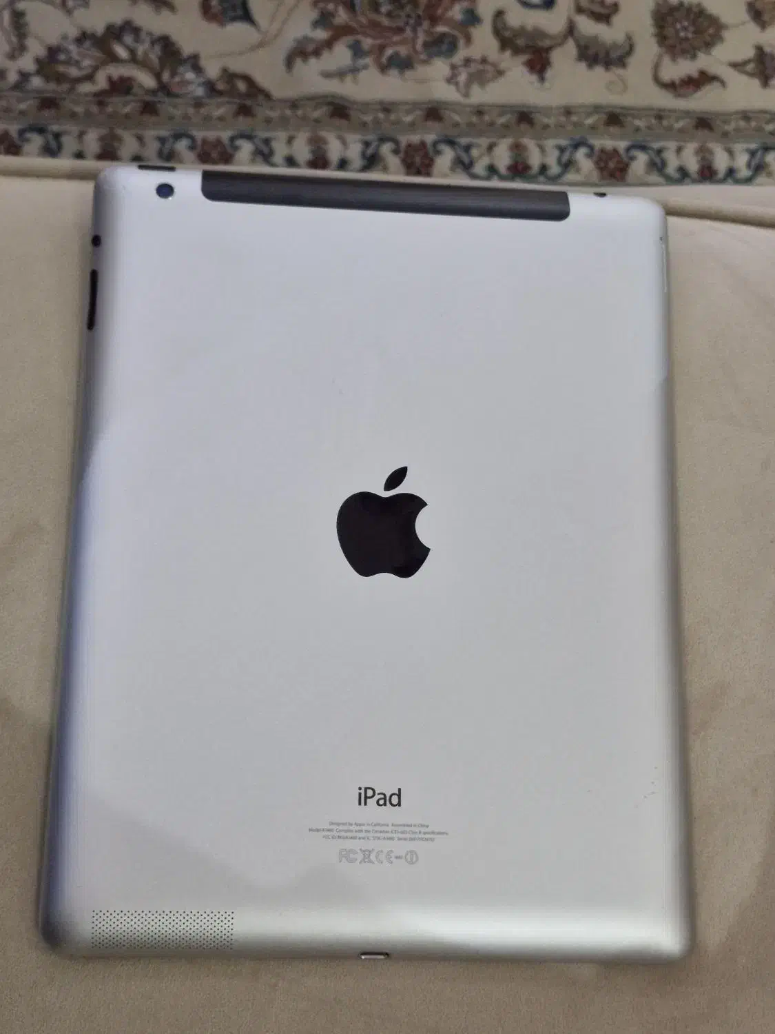 ipad apple 4|تبلت|شاهین‌شهر, طالقانی|دیوار
