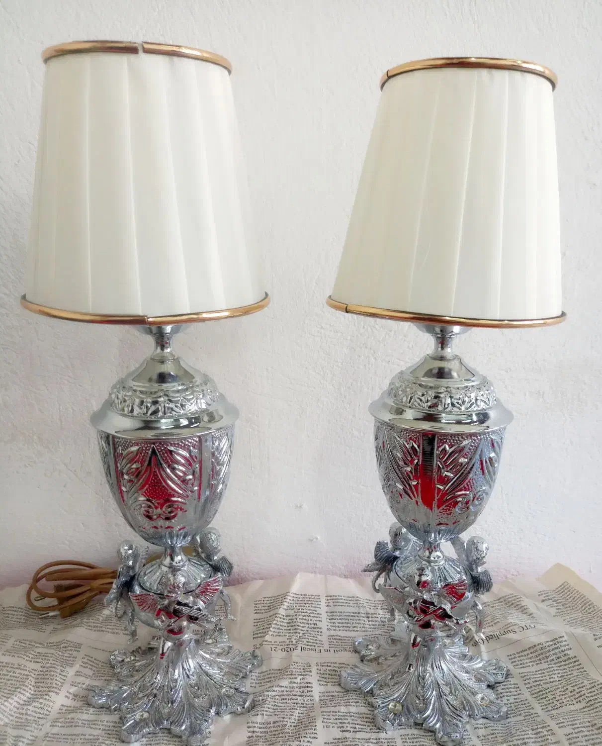 آباژور رومیزی|چراغ خواب و آباژور|رشت, چمارسرا|دیوار