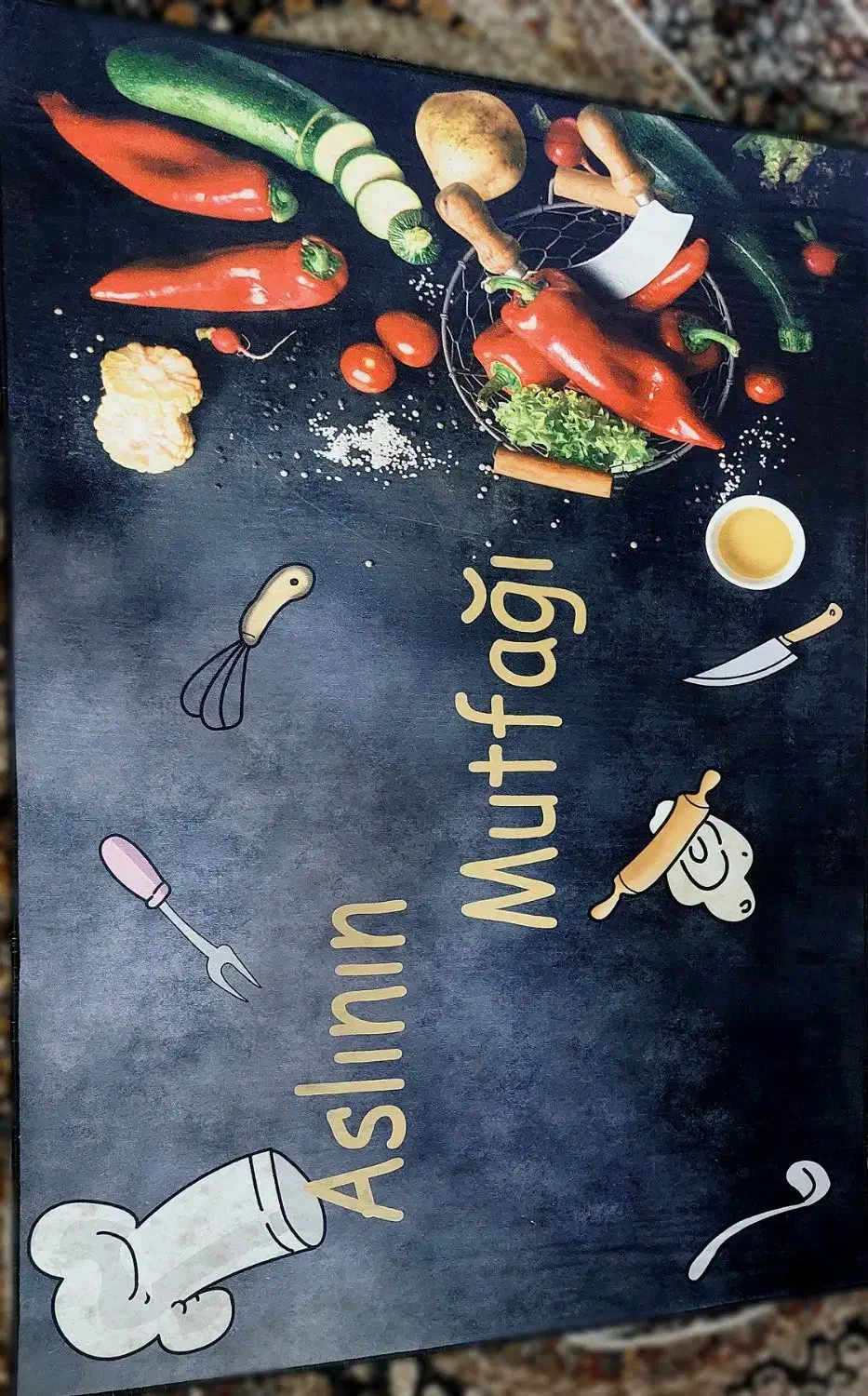 قالیچه کاملا سالم|فرش|فومن, |دیوار