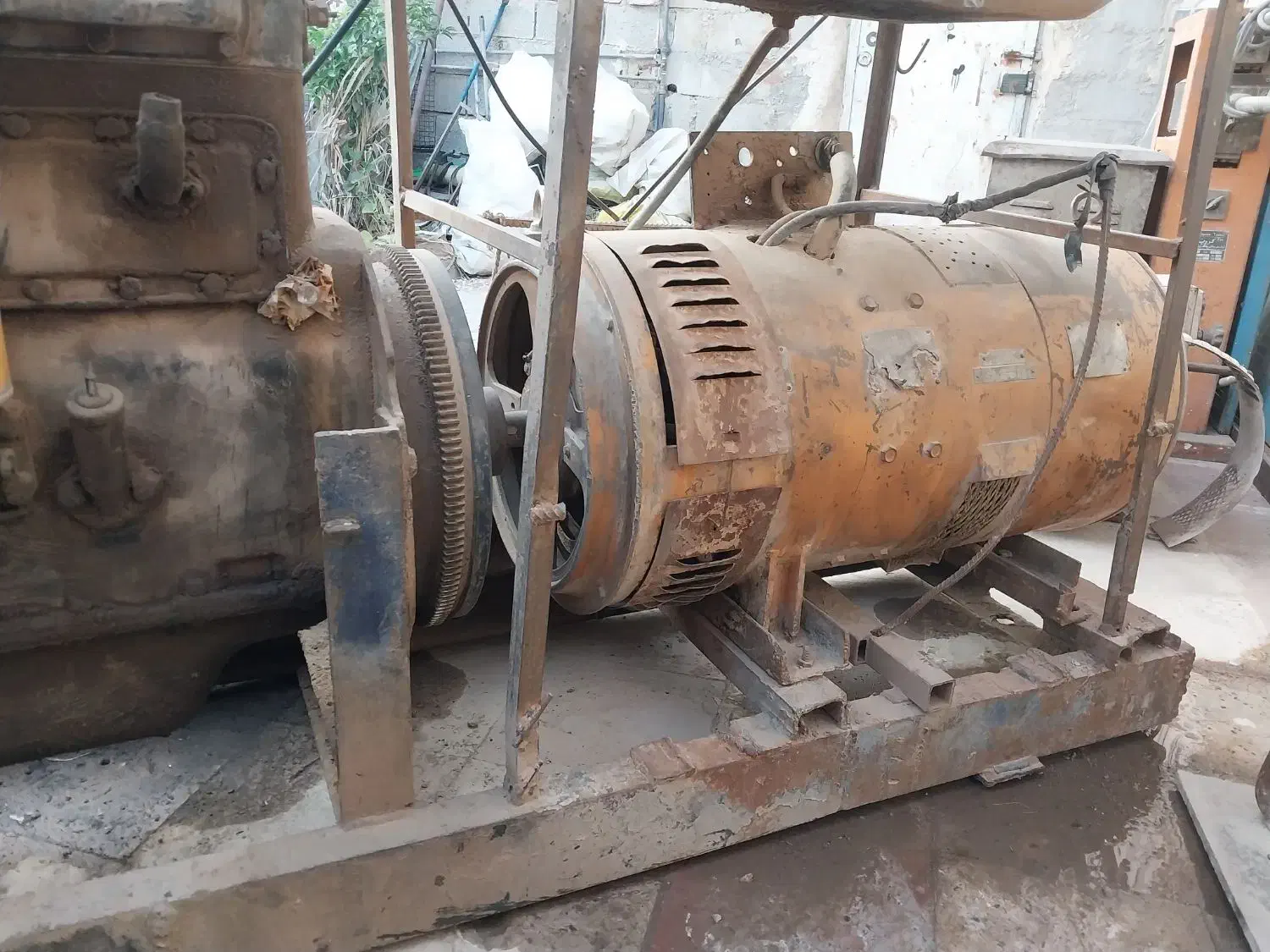 دستگاه موتور جوش رومانی دینام جوش آلمان ترانس جوش|ماشین‌آلات صنعتی|کازرون, |دیوار