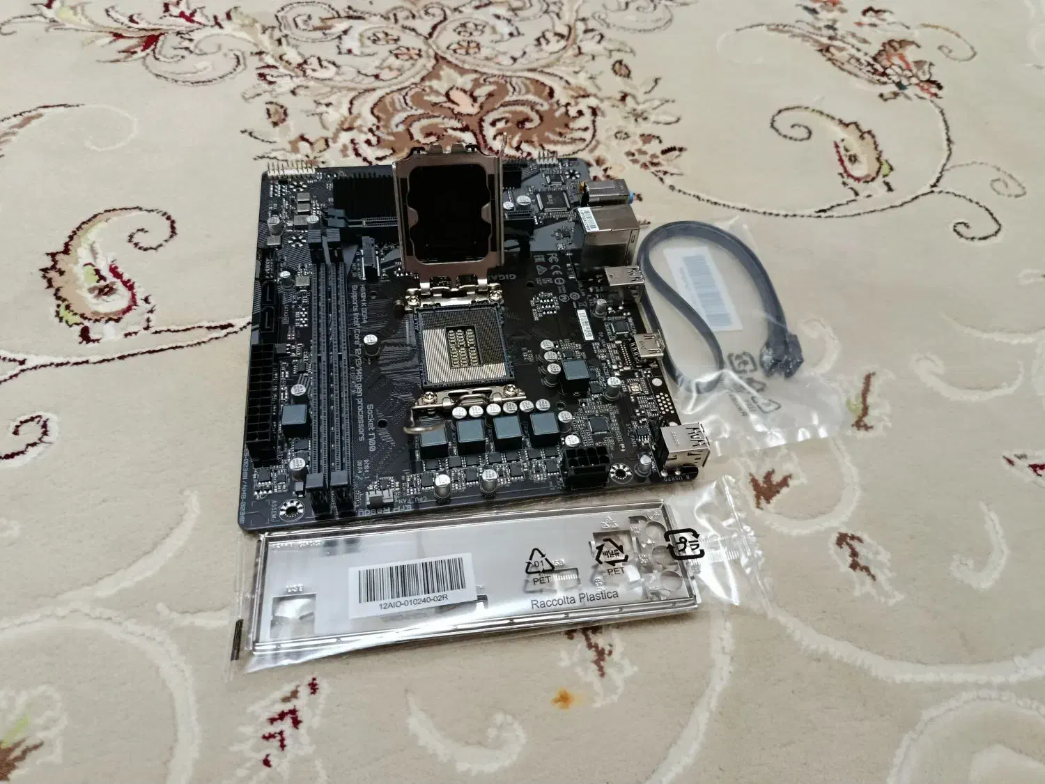 h610 MK ddr4|قطعات و لوازم جانبی رایانه|اهواز, نادری|دیوار