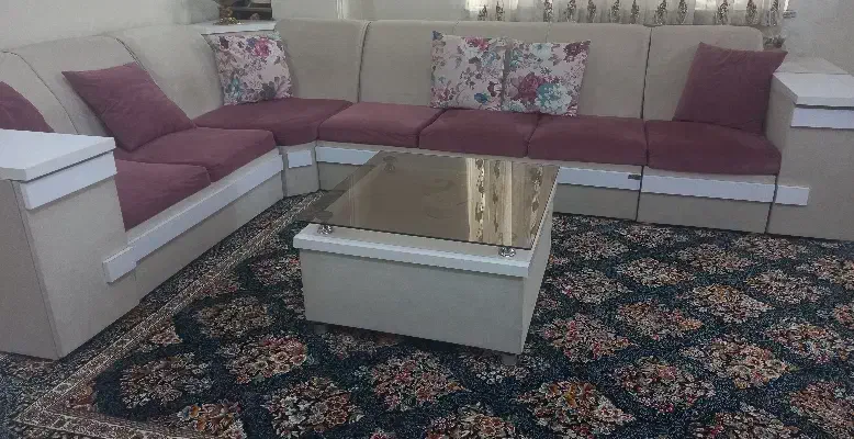 فروش یک دست مبل هفت نفره همراه میز نهار خوری ست|مبلمان خانگی و میز عسلی|خرمدره, |دیوار