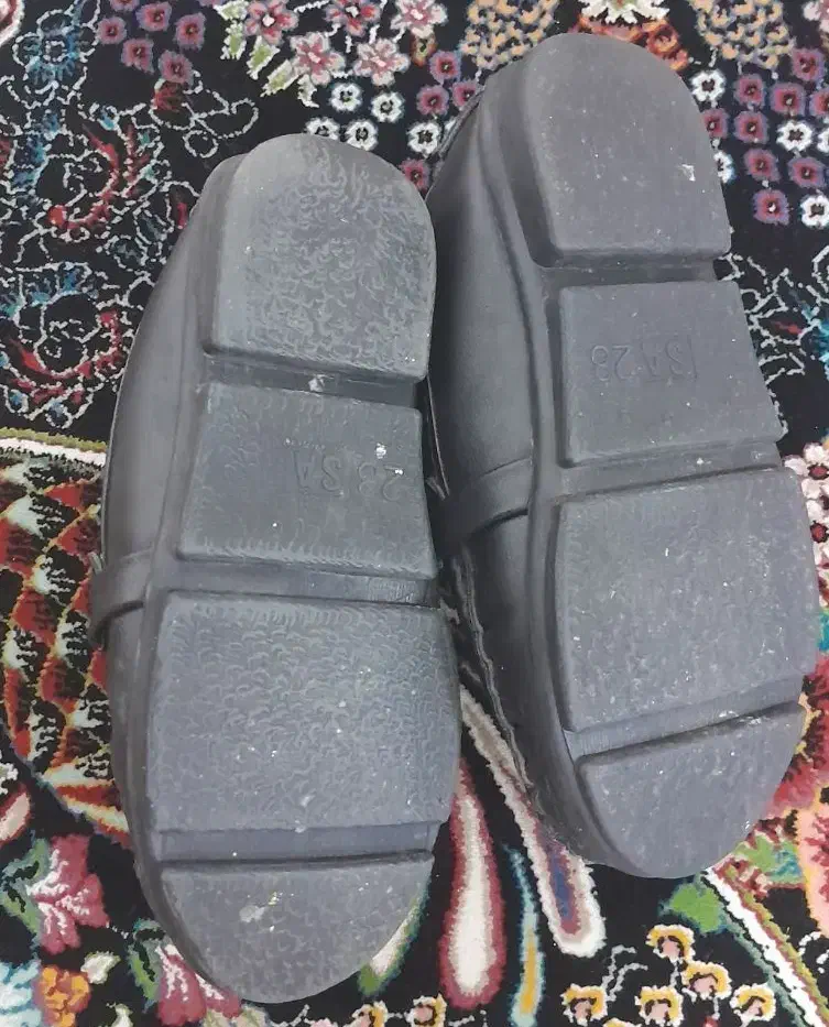 کفش بچگانه|کفش و لباس بچه|قرچک, باقرآباد|دیوار