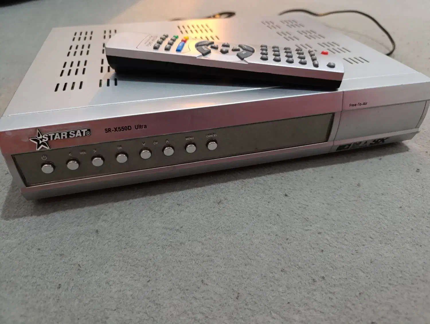 کنترل|تلویزیون و پروژکتور|ایذه, |دیوار