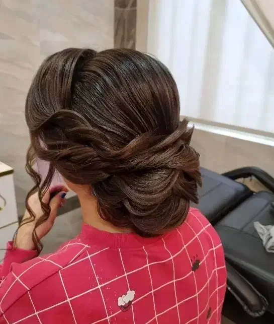 میکاپ و شینیون معمولی و وی آی پی|خدمات آرایشگری و زیبایی|لاهیجان, فیاض|دیوار