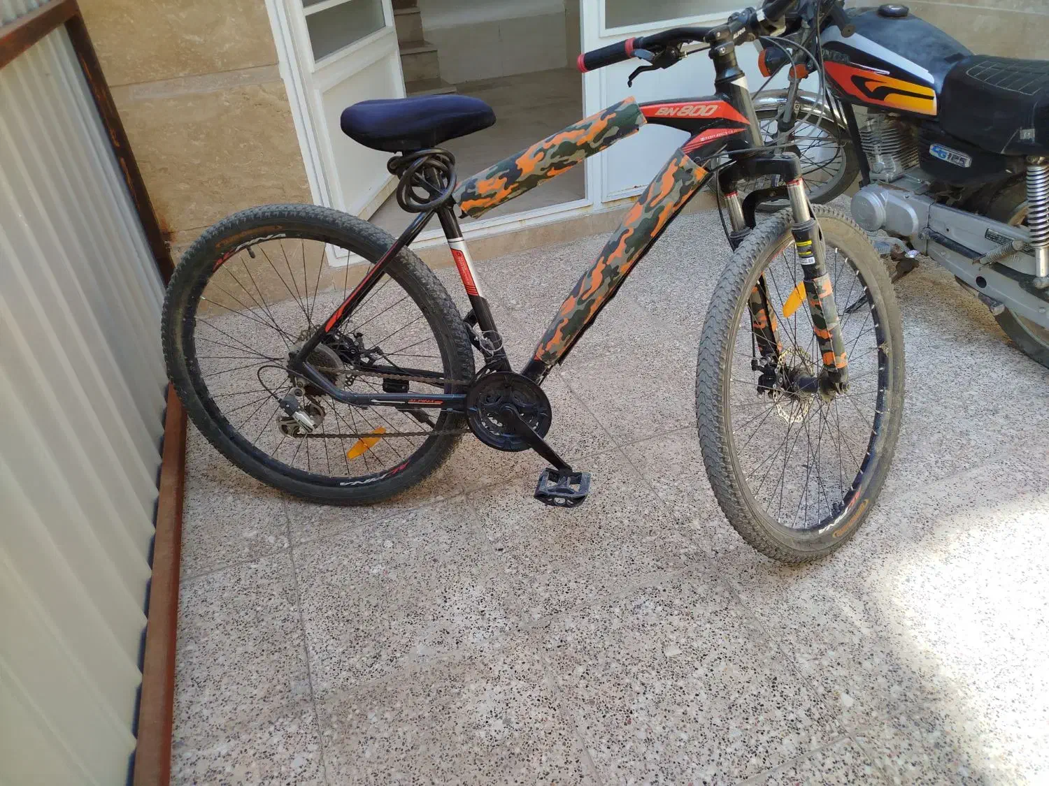 دوچرخه ۲۶ حرفه ای|دوچرخه، اسکیت، اسکوتر|قم, شهرک فاطمیه|دیوار