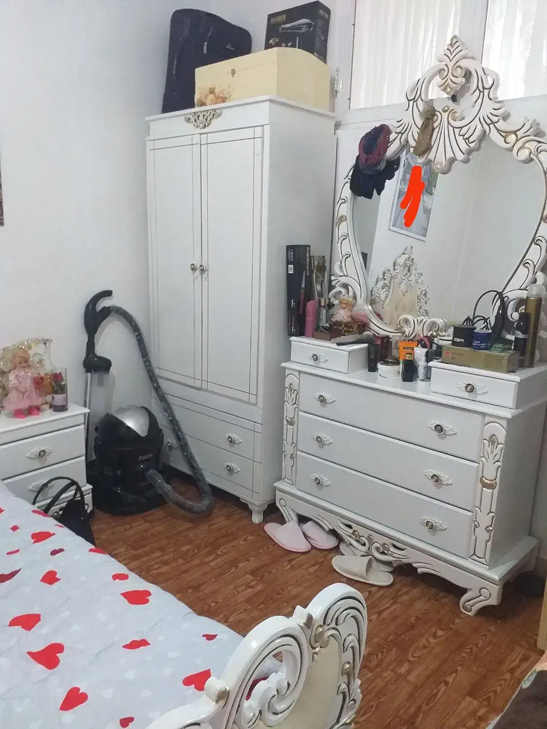 کمد و دراور درحد نو|تخت و سرویس خواب|مشهد, پنجتن|دیوار