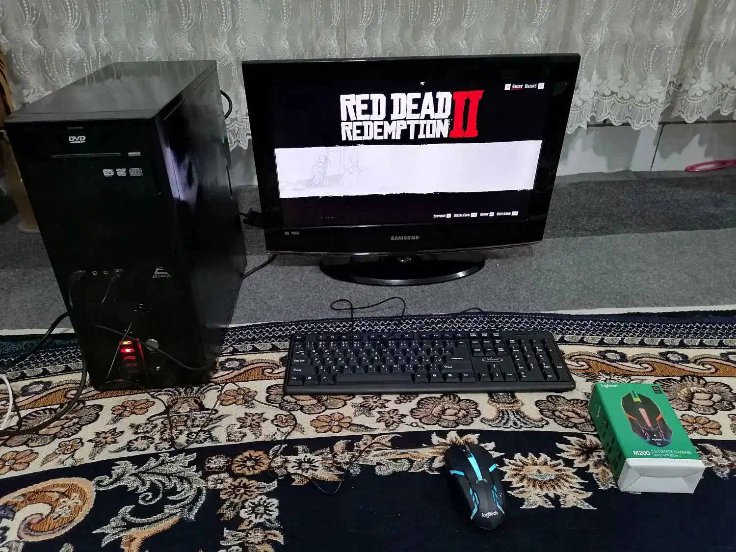 کامپیوتر i3 رم 8گرافیک2 مانیتور 22 hdmi|رایانه رومیزی|اراک, |دیوار