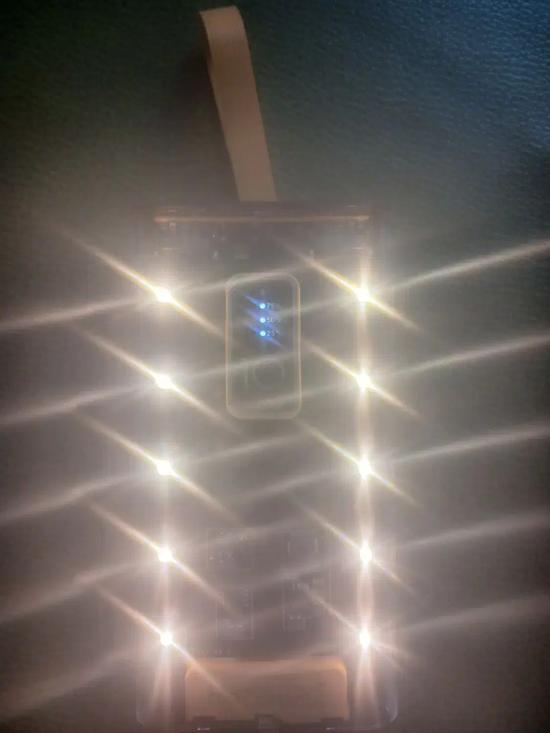 پاور بانک ۱۰۰۰۰ آمپر بشدت قوی|لوازم جانبی موبایل و تبلت|شهریار, شهرک وائین|دیوار