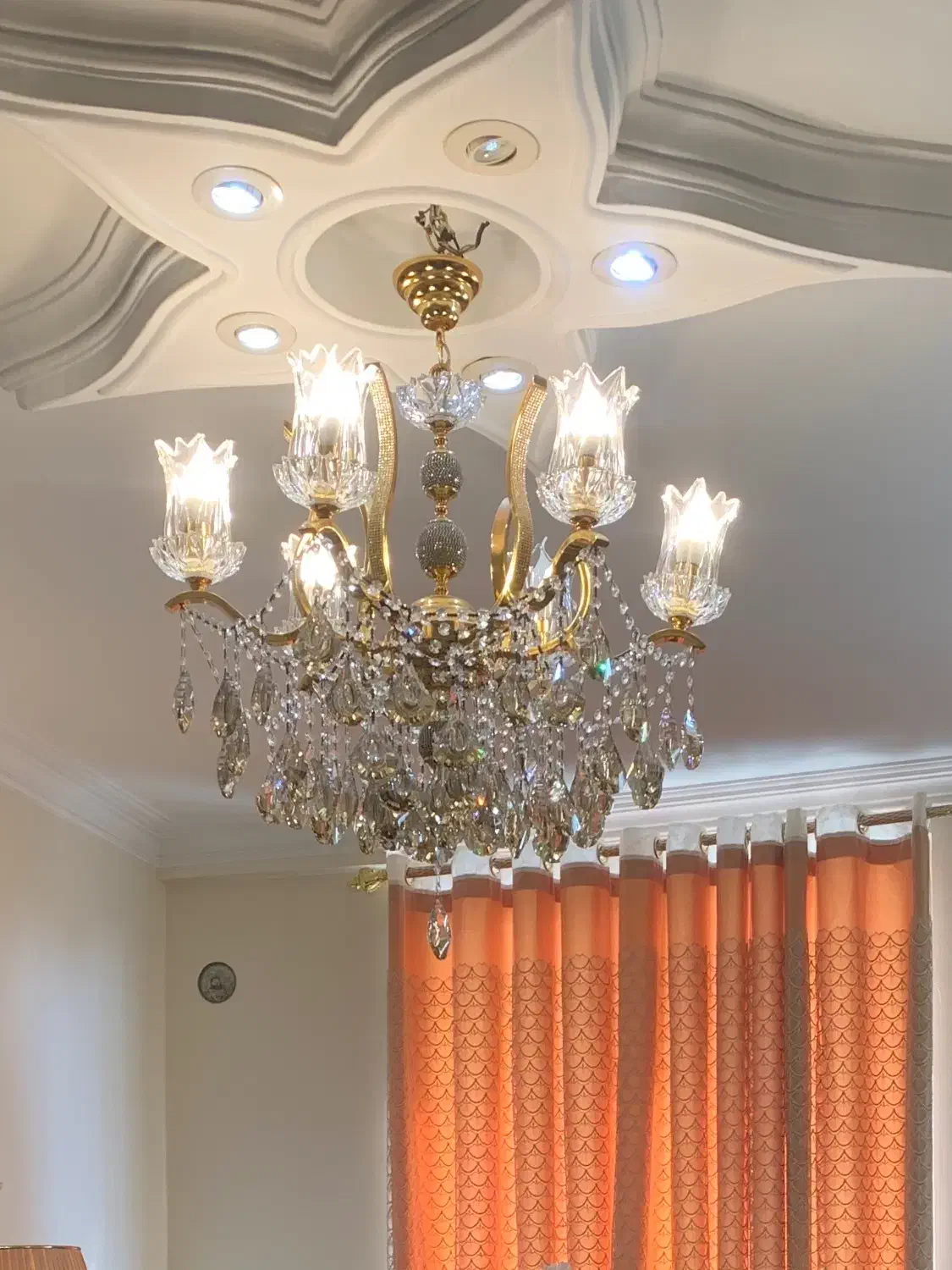 لوستر|لوستر و چراغ آویز|تهران, نیروی هوایی (پیروزی)|دیوار