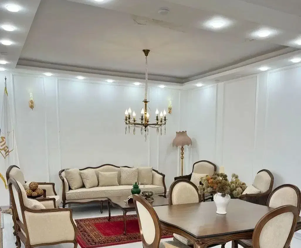 کوین ژوبین فرانسوی ابزاری|مبلمان خانگی و میز عسلی|همدان, |دیوار