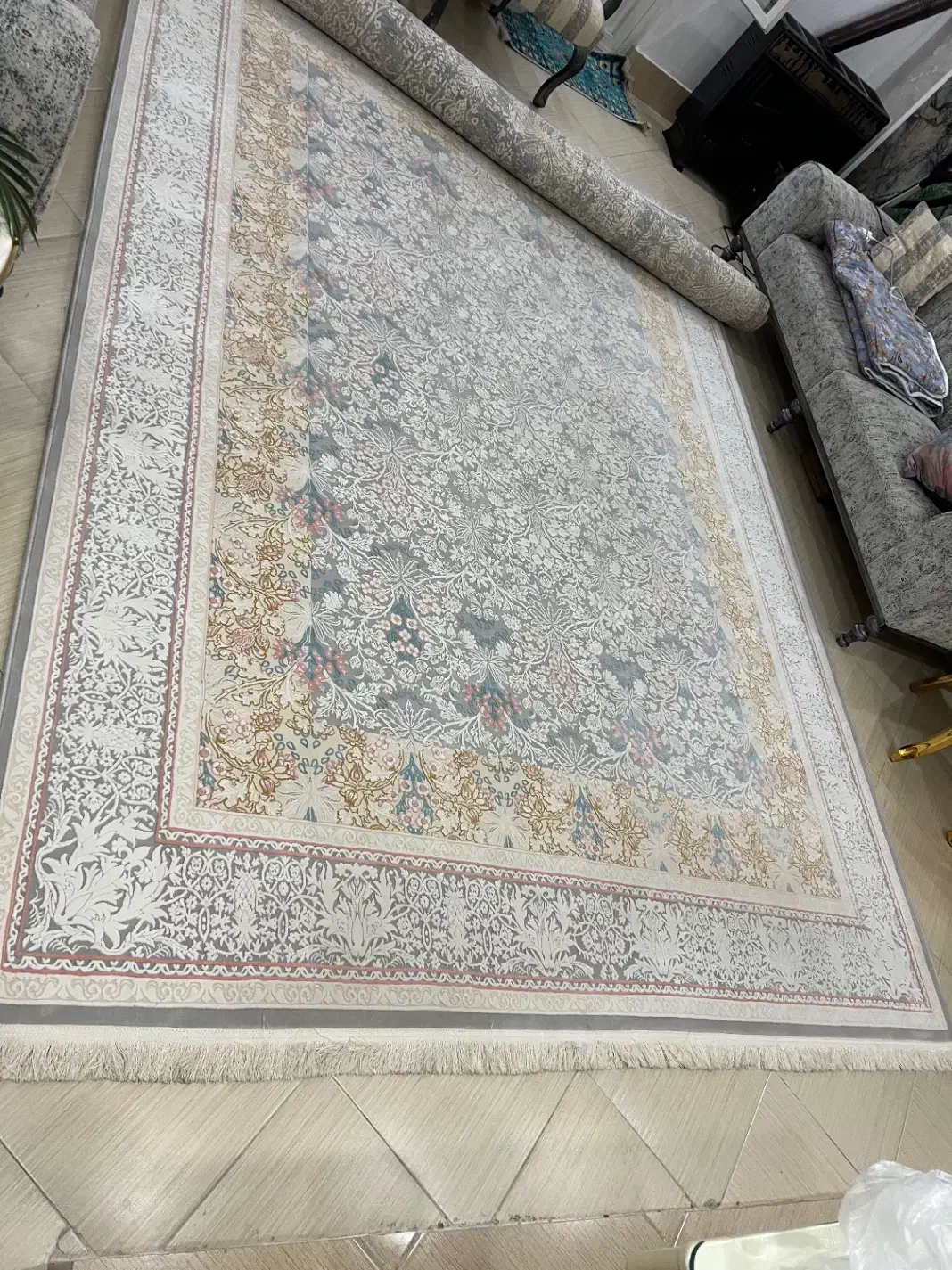 یک تخته فرش|فرش|بیرجند, |دیوار