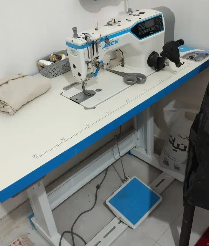 چرخ راسته فول کامپیوتری جک و سردوز ۵ نخ جک|چرخ خیاطی و ریسندگی|تهران, سنائی|دیوار