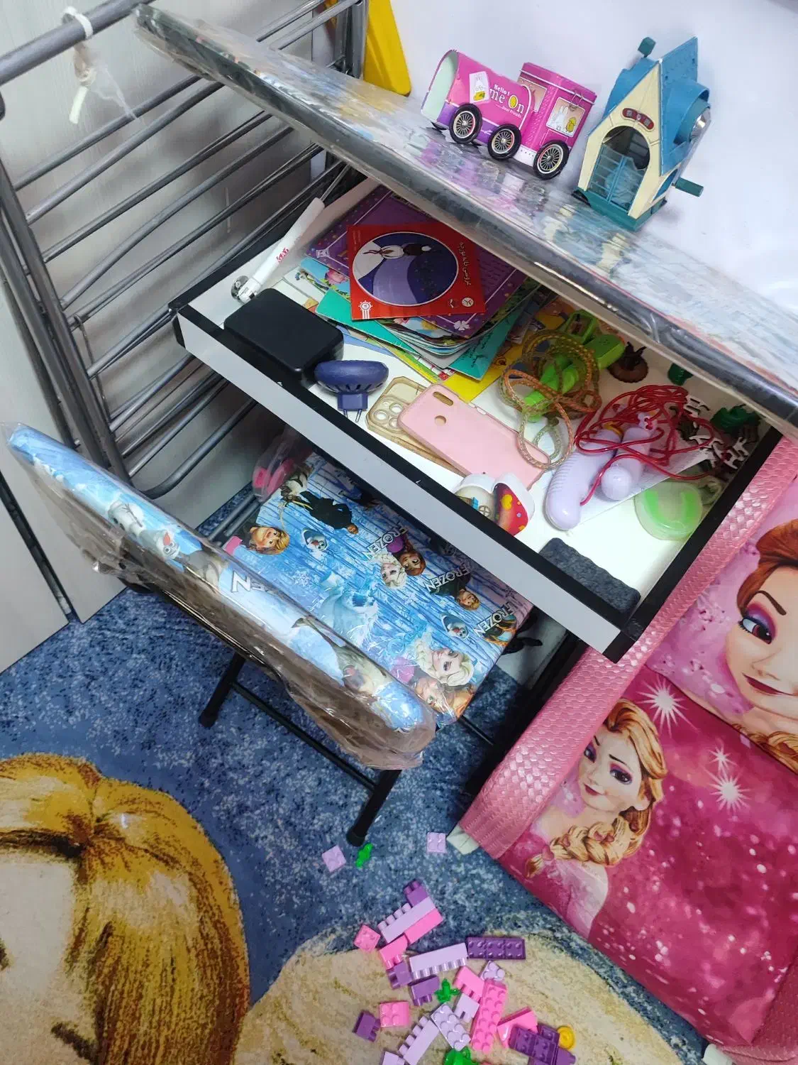 میز تخریر نو و سالم|میز تحریر و کامپیوتر|پاکدشت, پاکدشت (مامازند)|دیوار