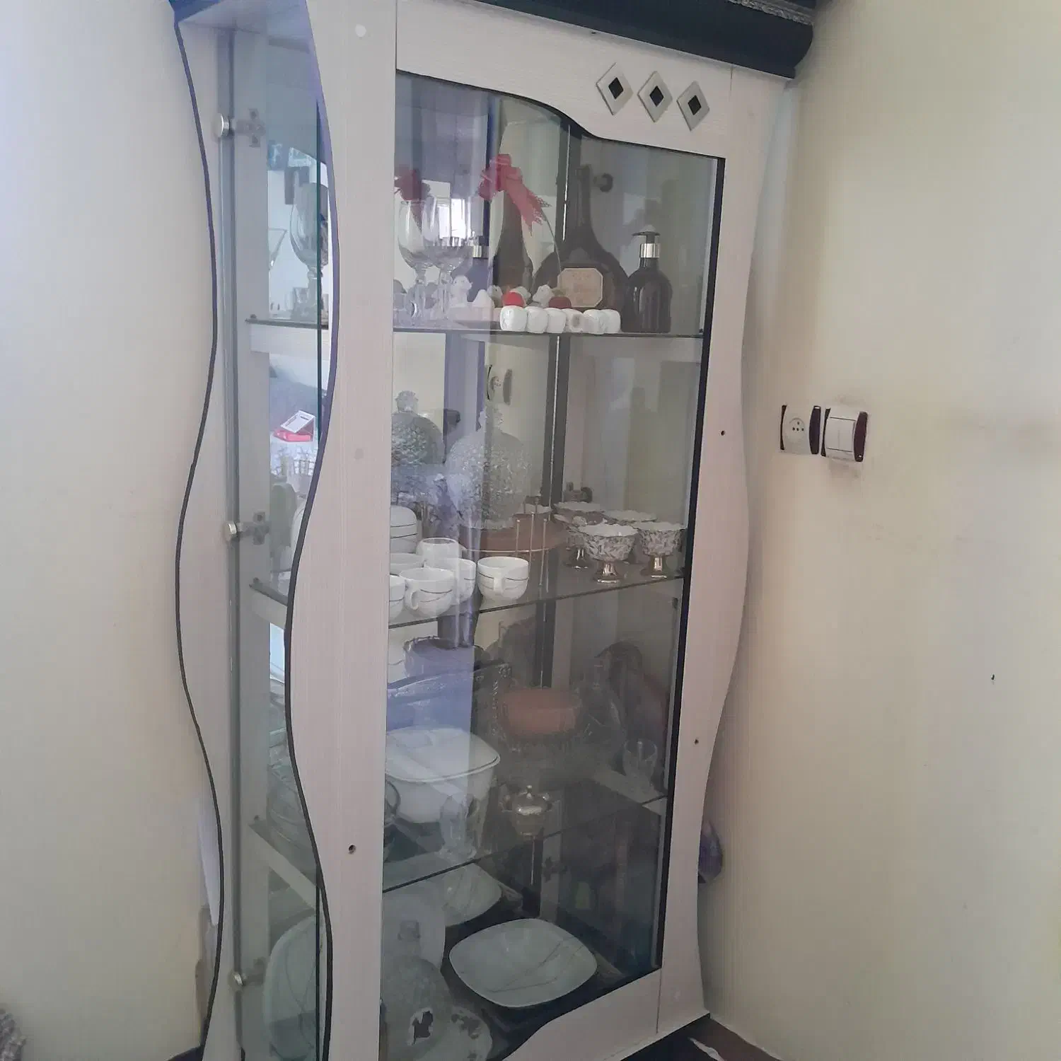 بوفه ودراور.جاکفشی.|جاکفشی، کمد، دراور|گرگان, |دیوار