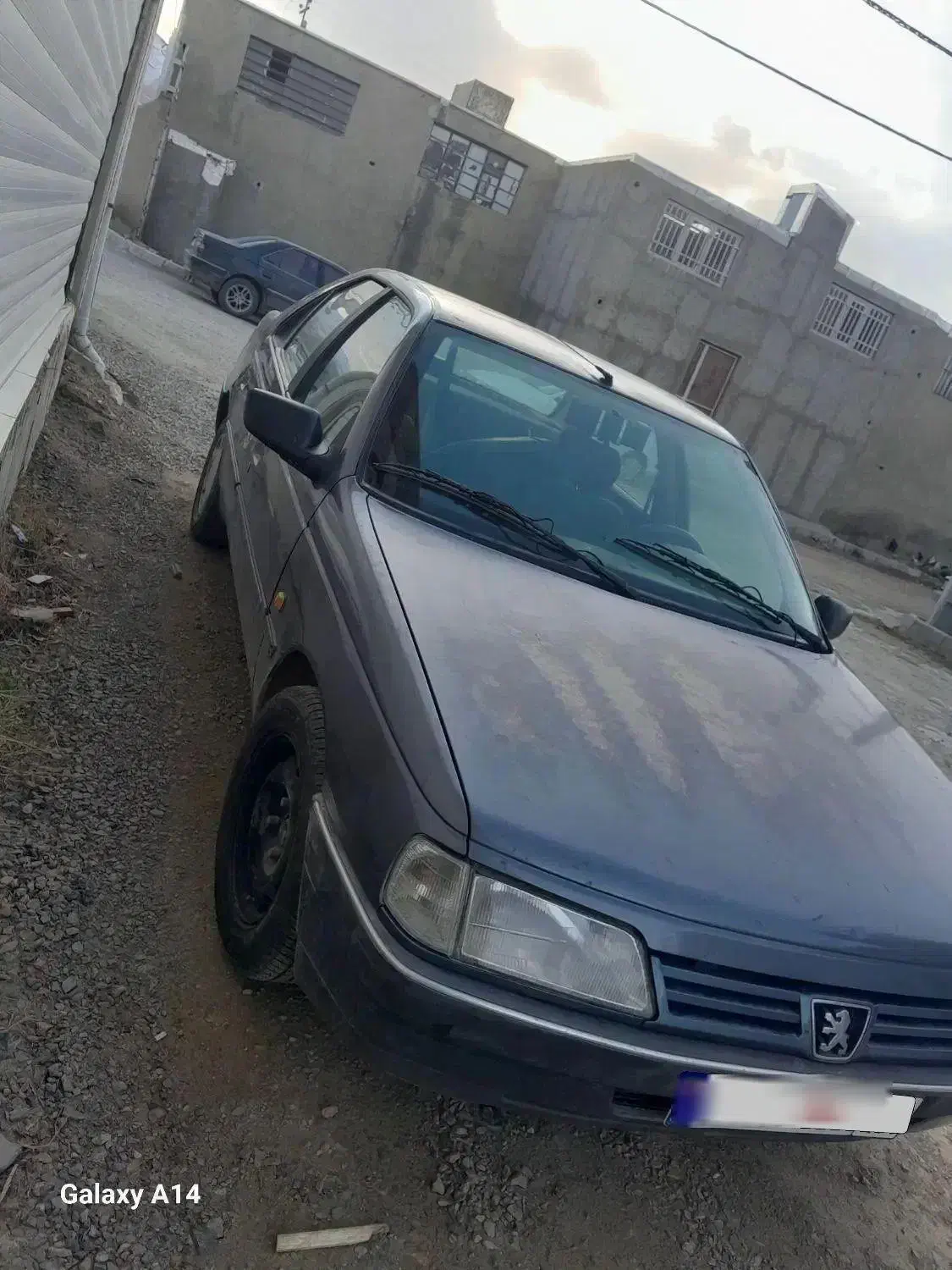 پژو ۴۰۵|خودرو سواری و وانت|همدان, |دیوار