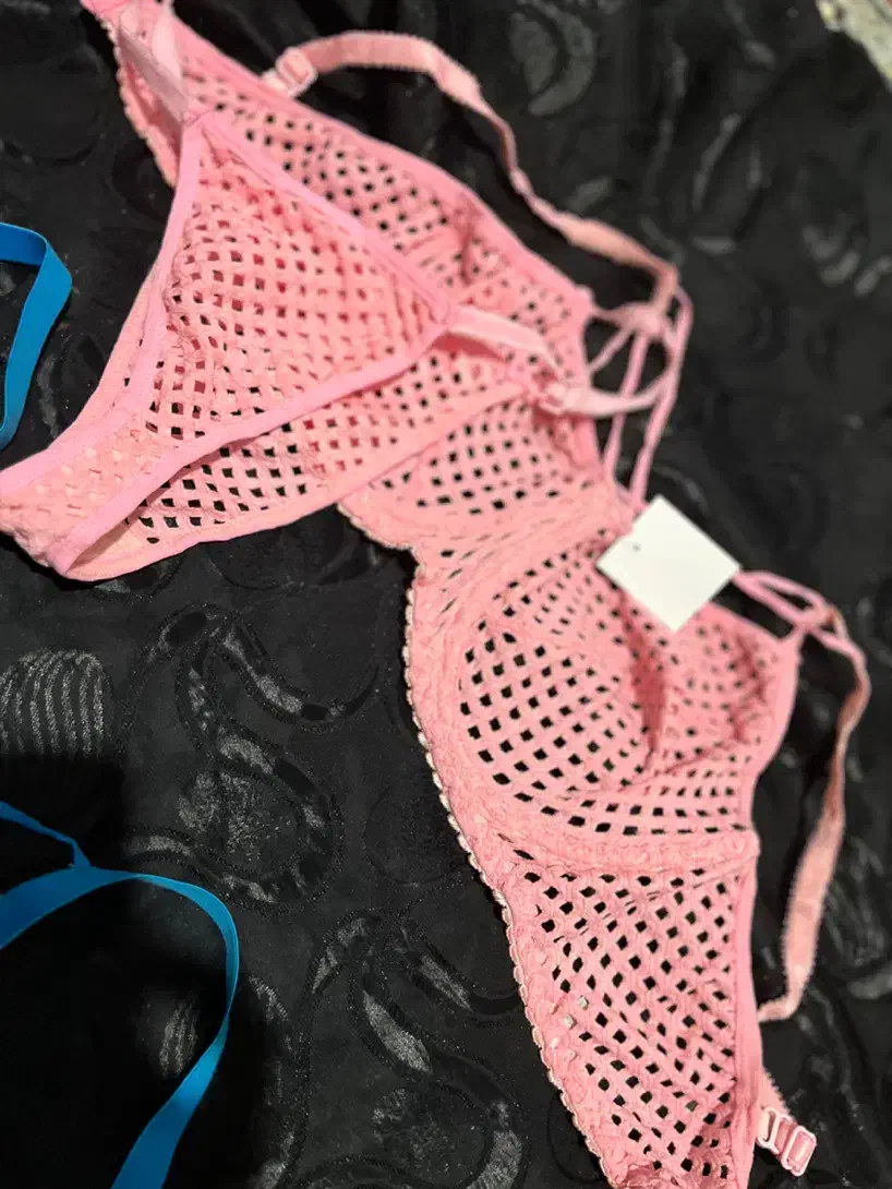 لباس زیر|لباس|کرمانشاه, |دیوار