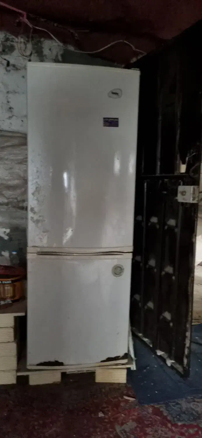 یخچال / بخاری گازی / بخاری نفتی / کولر کوچک|بخاری، هیتر، شومینه|رودهن, |دیوار