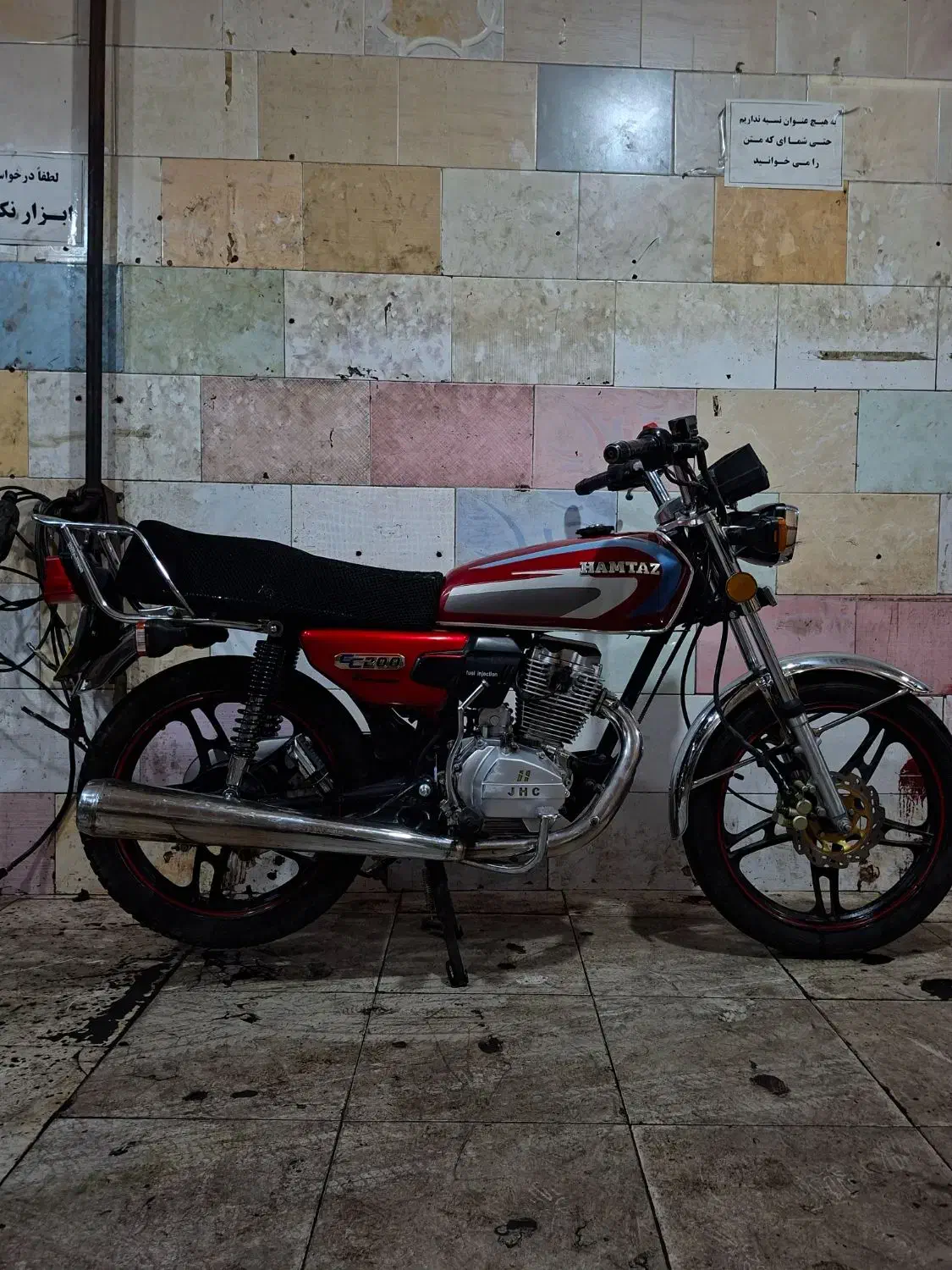 همتاز ۲۰۰ مدل ۱۴۰۲ کاربرات|موتورسیکلت|تبریز, |دیوار