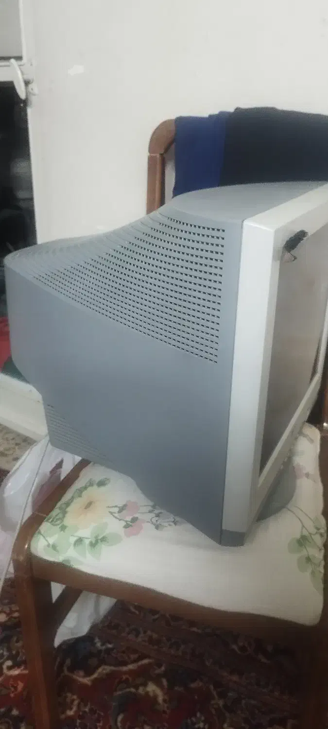 مانیتور ال جی|رایانه رومیزی|همدان, |دیوار