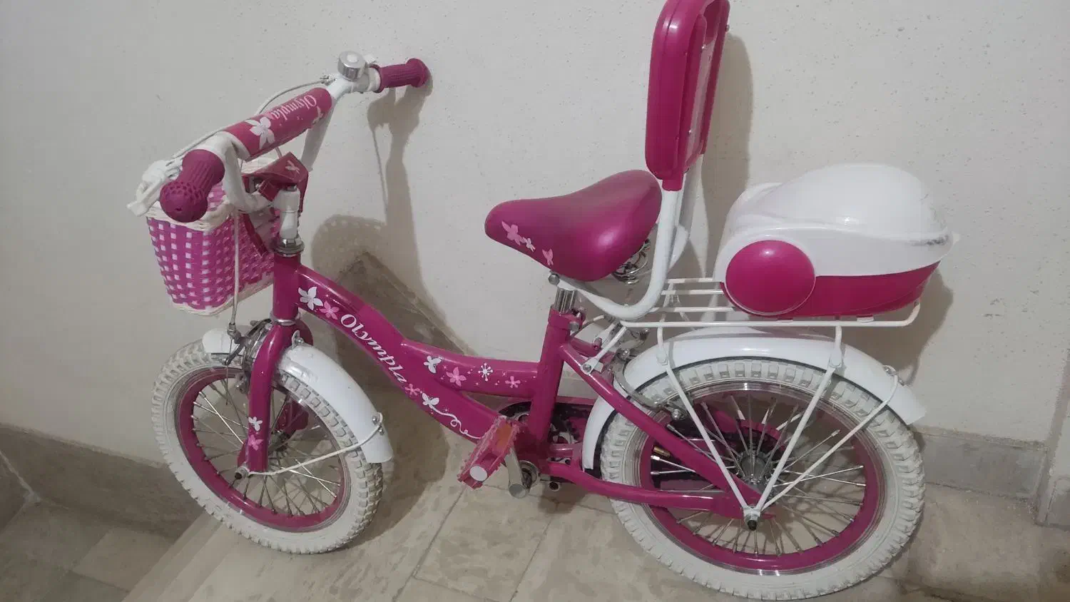 دوچرخه دخترانه  در حد نو|دوچرخه، اسکیت، اسکوتر|کرمانشاه, |دیوار