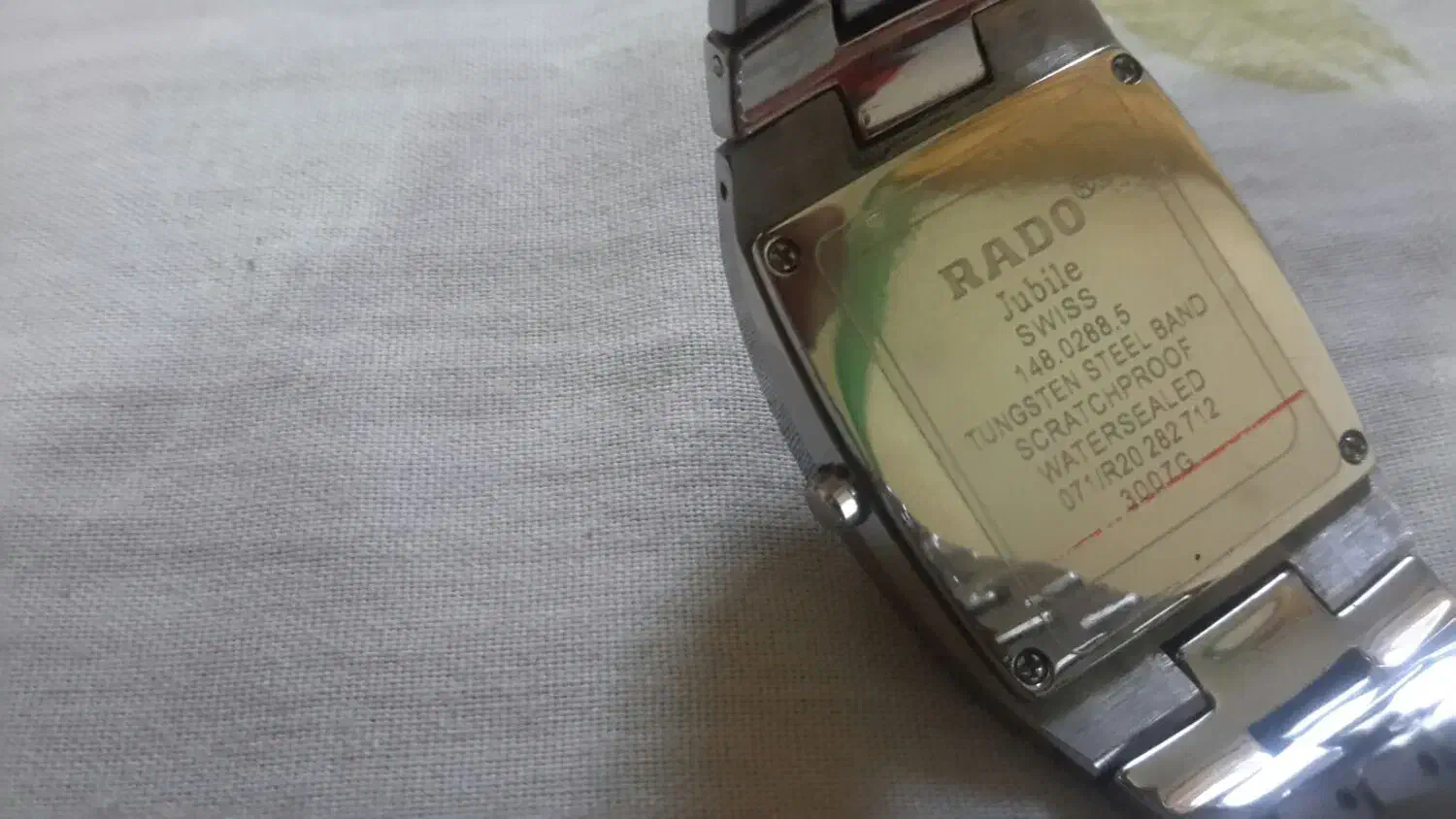 رادو سوئیسی اصل|ساعت|شیراز, قصرالدشت|دیوار