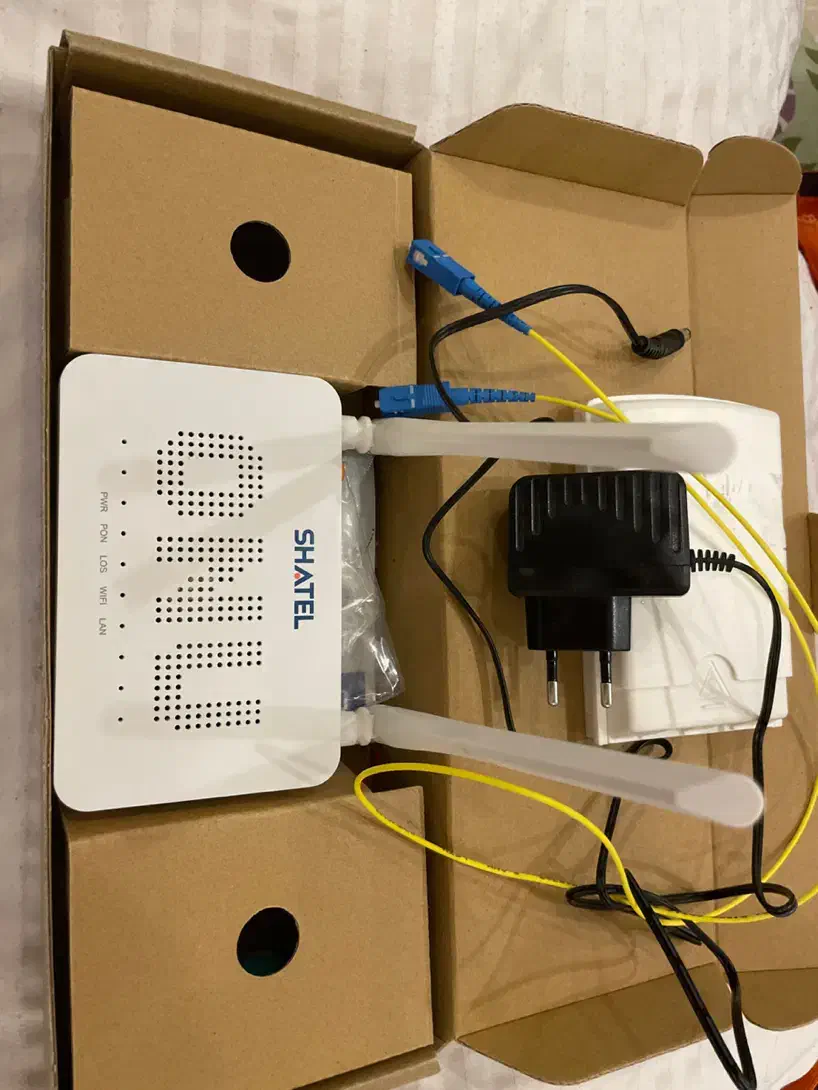 مودم فیبر نوری شاتل ۲.۴ Ghz|مودم و تجهیزات شبکه|مشهد, آزادشهر|دیوار