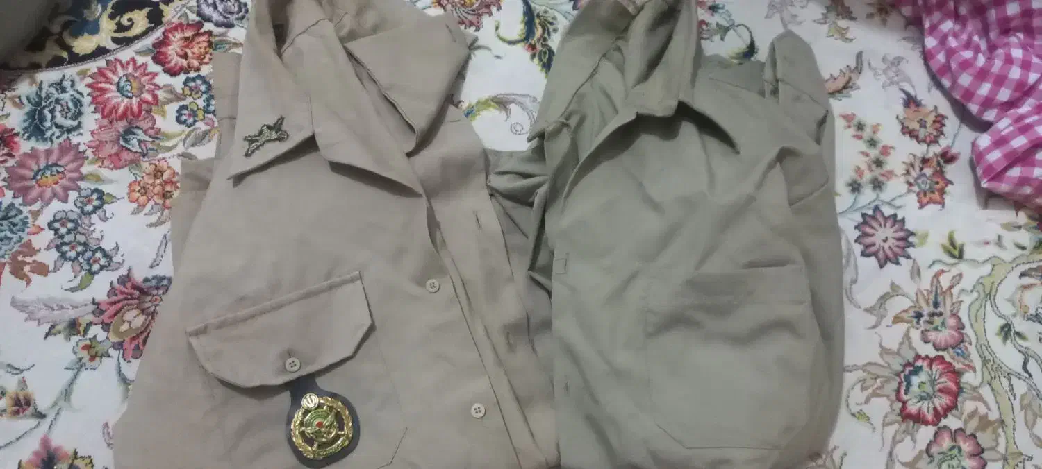 لباس نظامی|لباس|خرم‌آباد, |دیوار