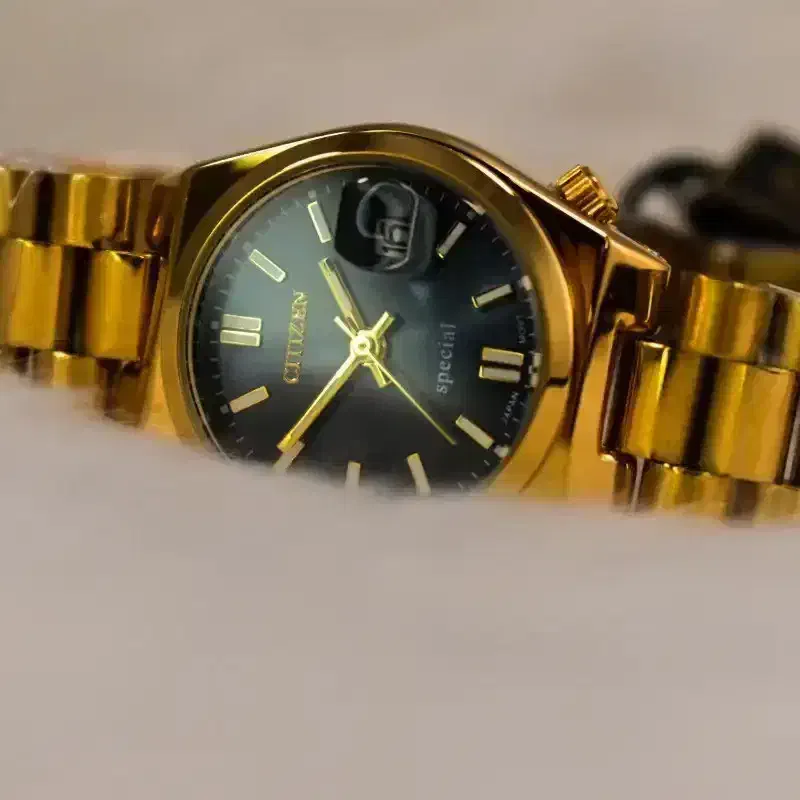 ساعت مچی ست و تک سیتیزن موتور ژاپن + جعبه و بگ|ساعت|اصفهان, امامزاده اسماعیل|دیوار