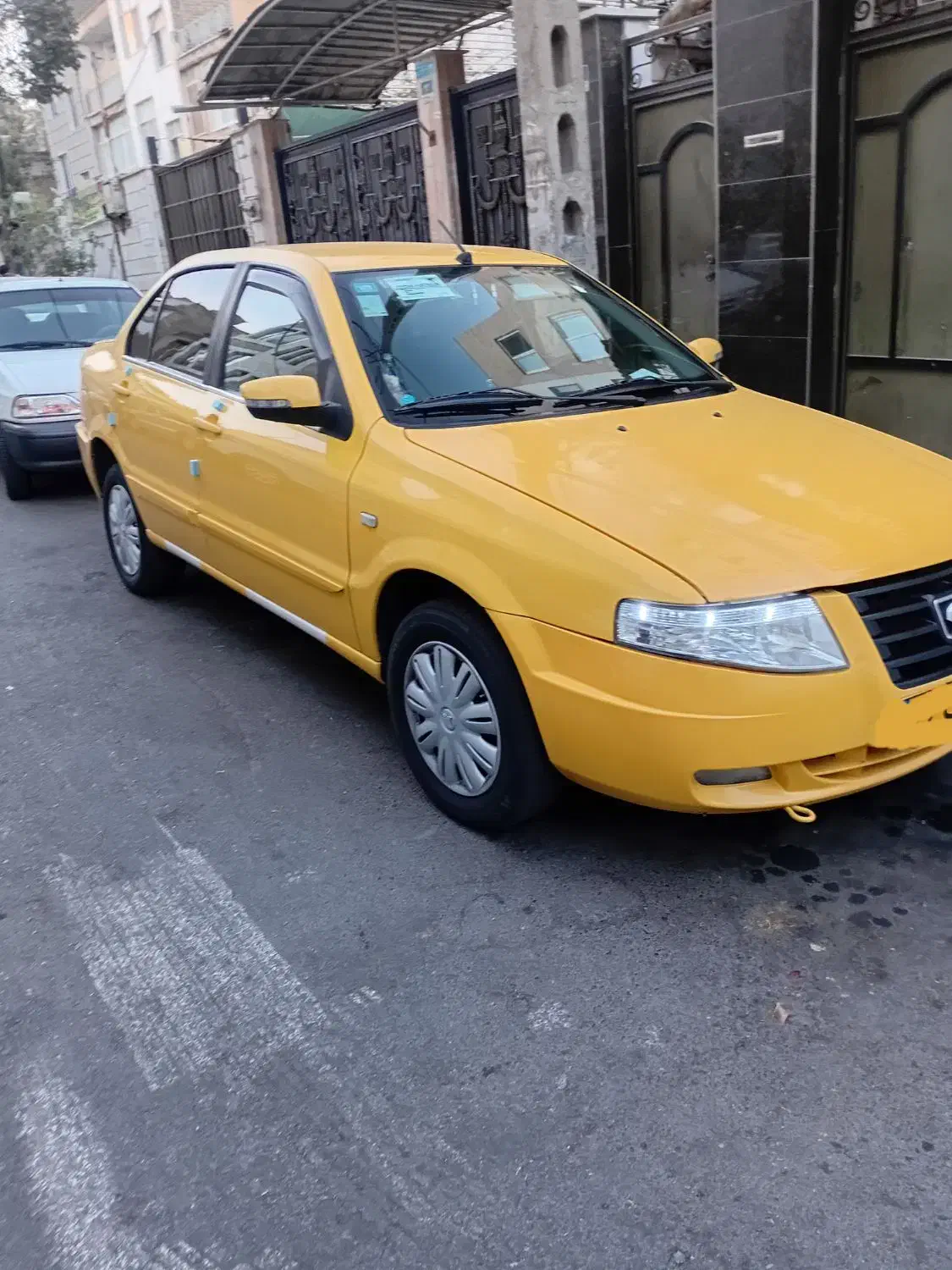 تاکسی سورن بین شهری برون ۴۰۱دوگانه کارنامه نمیخواد|خودرو سواری و وانت|تهران, علم و صنعت|دیوار