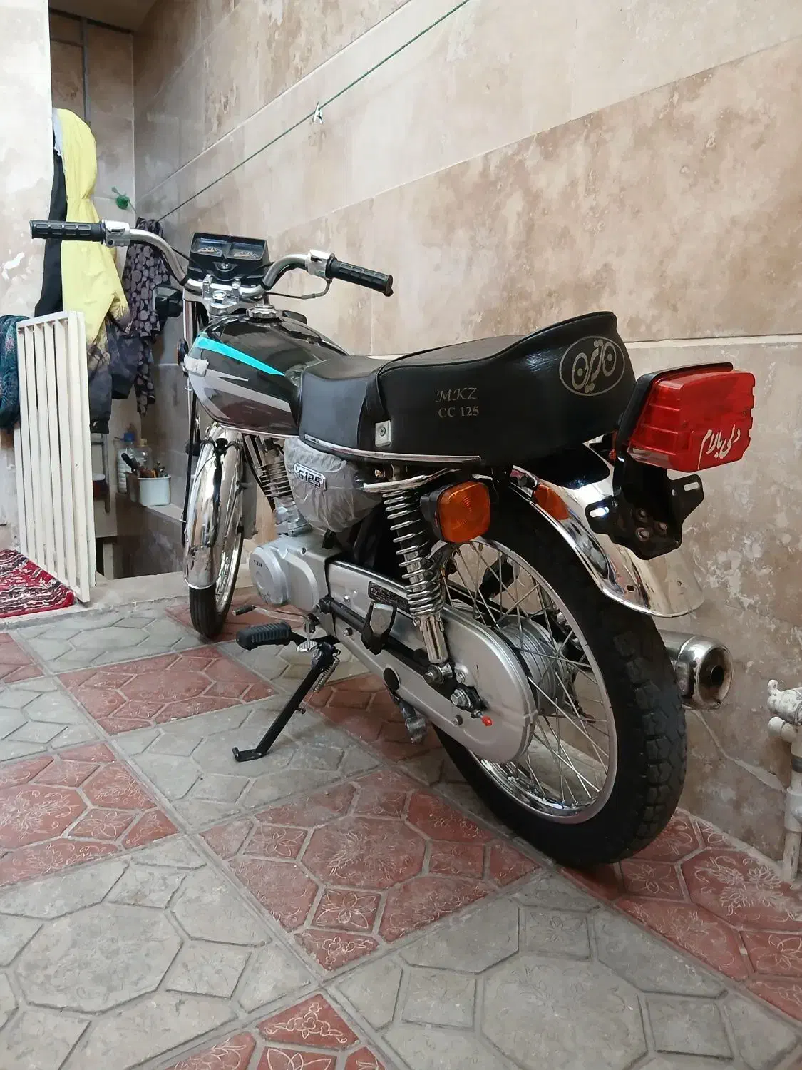 موتور ۱۲۵ هوندا مدل ۸۹ دارای۴ ماه بیمه|موتورسیکلت|زنجان, |دیوار