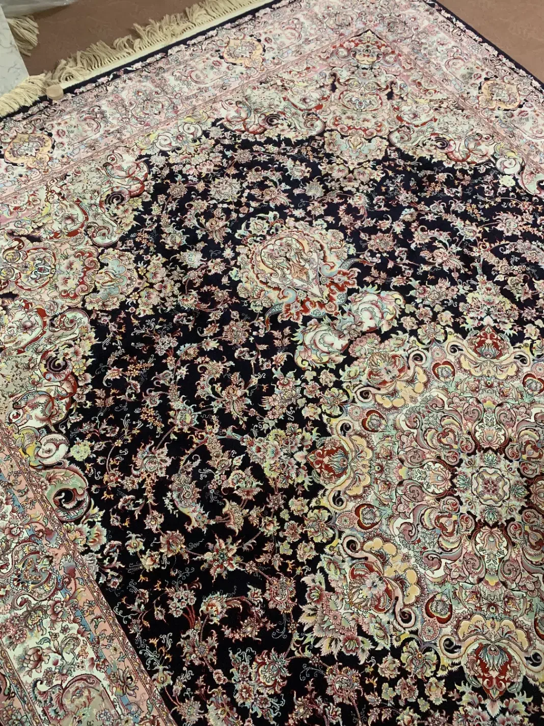 یک جفت فرش ۹متری ویک ۶متری|فرش|اسلام‌شهر, باغ فیض|دیوار