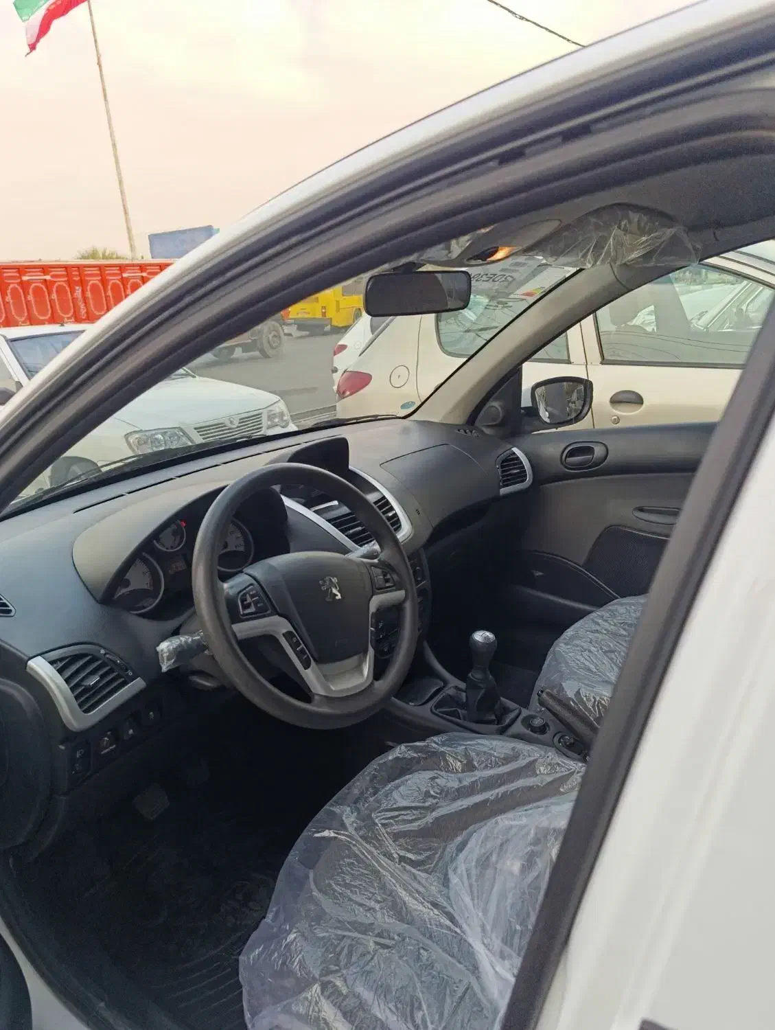 207مدل1403|خودرو سواری و وانت|شهریار, شهریار|دیوار