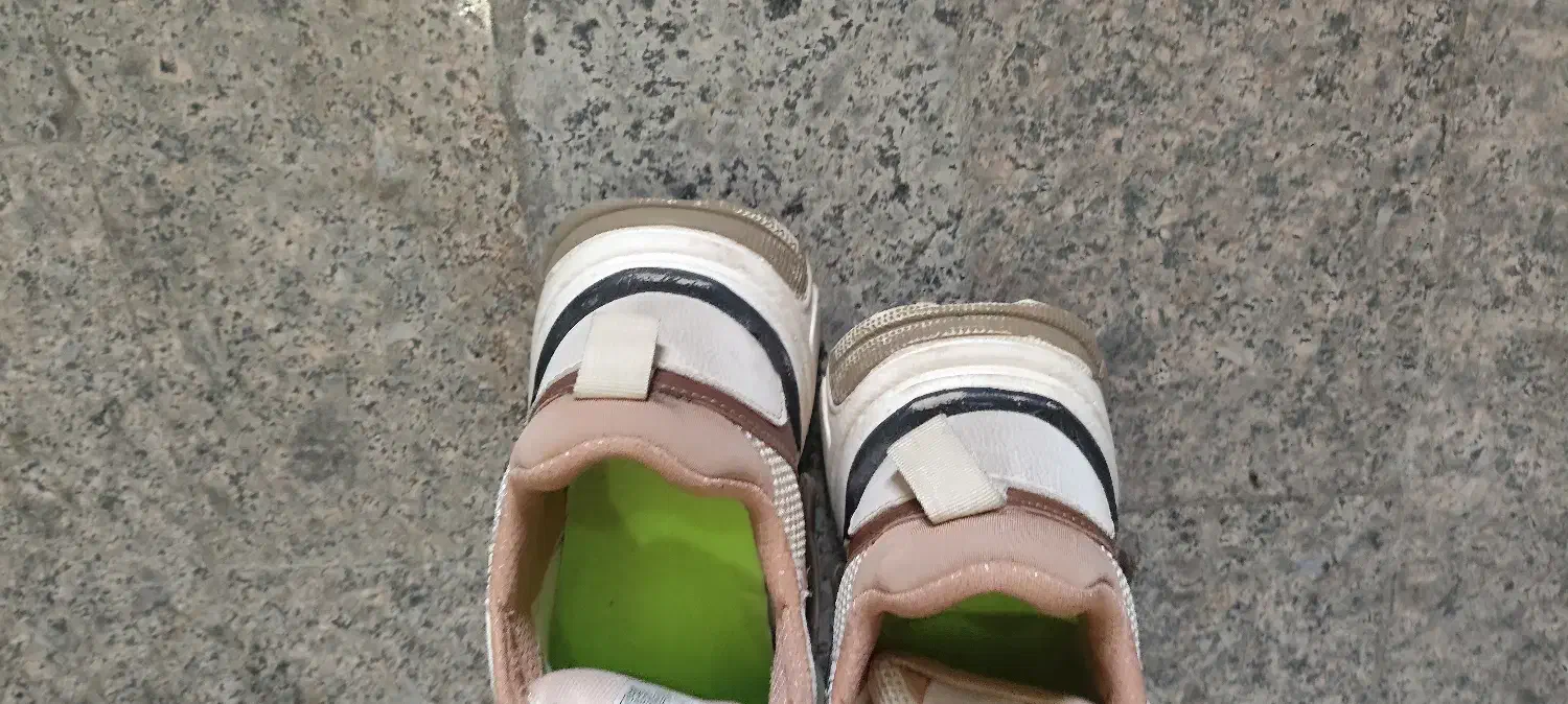 کتانی نایک اصل کلا سه بار استفاده شدع سایز 43|کیف، کفش، کمربند|لاهیجان, شهرک سلمان فارسی|دیوار