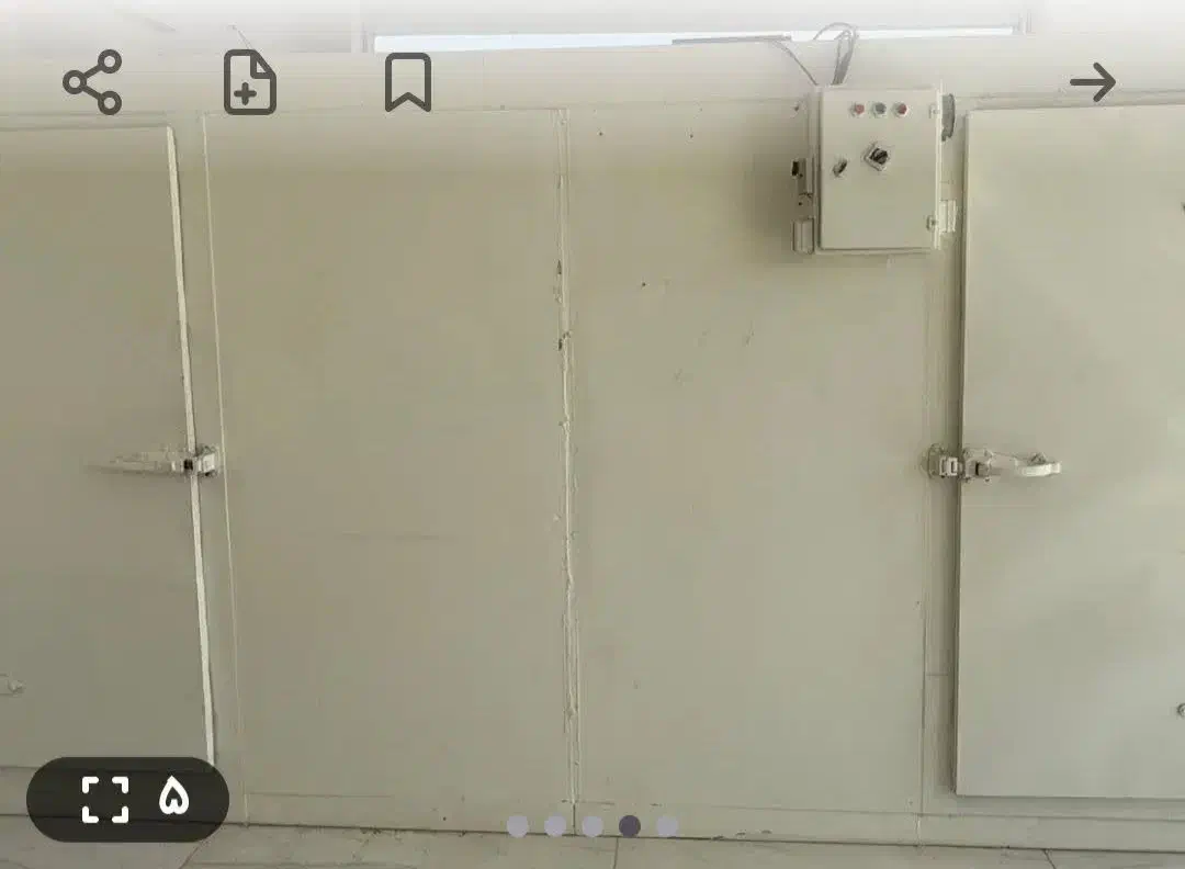 ۲عدد سردخانه صنعتی فوق العاده تمیز وسالم|ماشین‌آلات صنعتی|قم, بکایی|دیوار