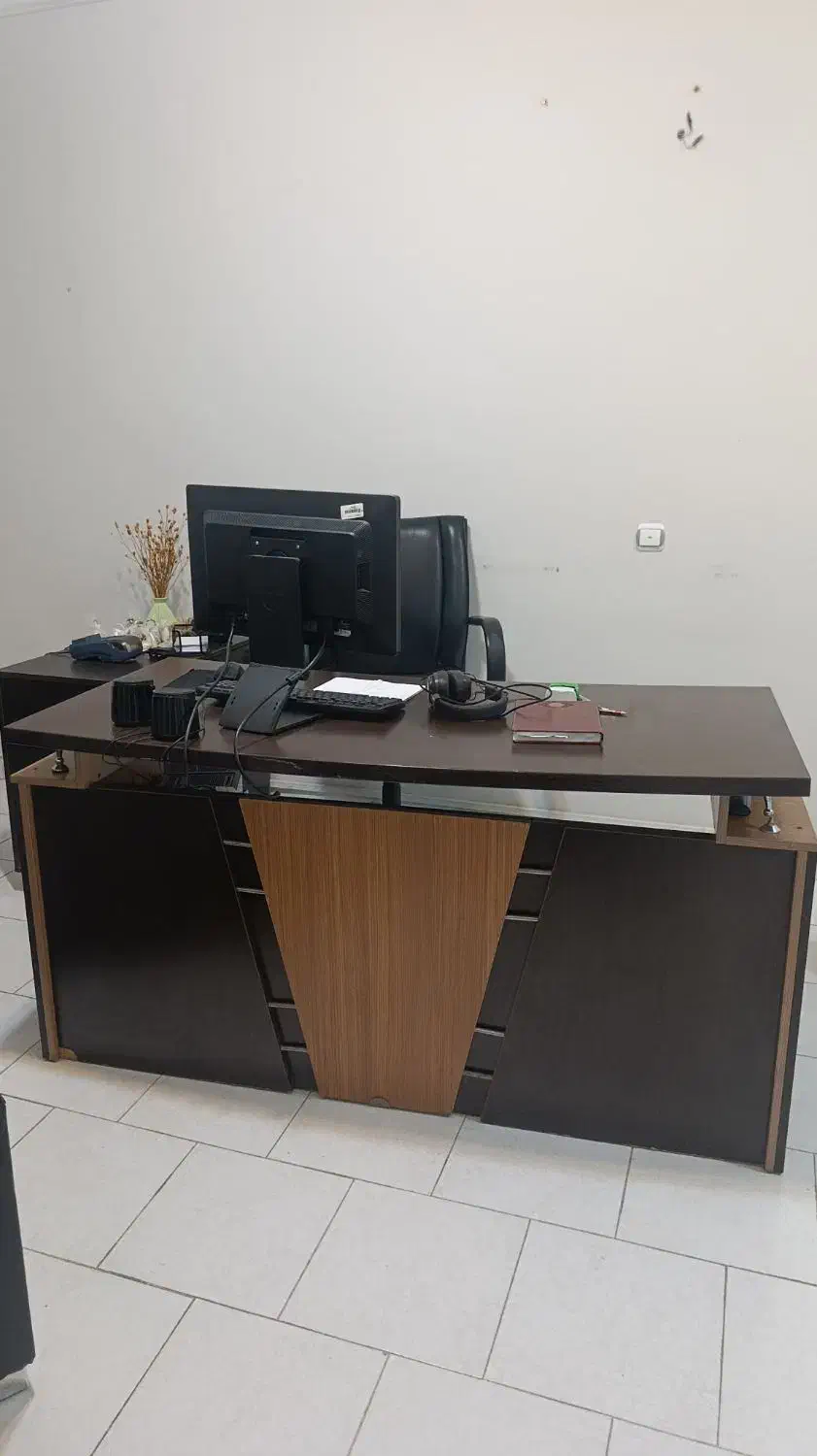 میز مدیریت|دفتر کار|گرگان, |دیوار