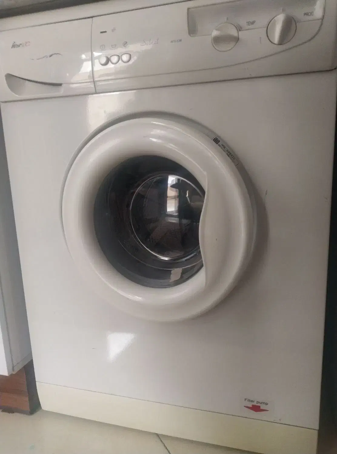 ماشین لباسشویی آبسال|ماشین لباسشویی و خشککن لباس|برخوار, |دیوار