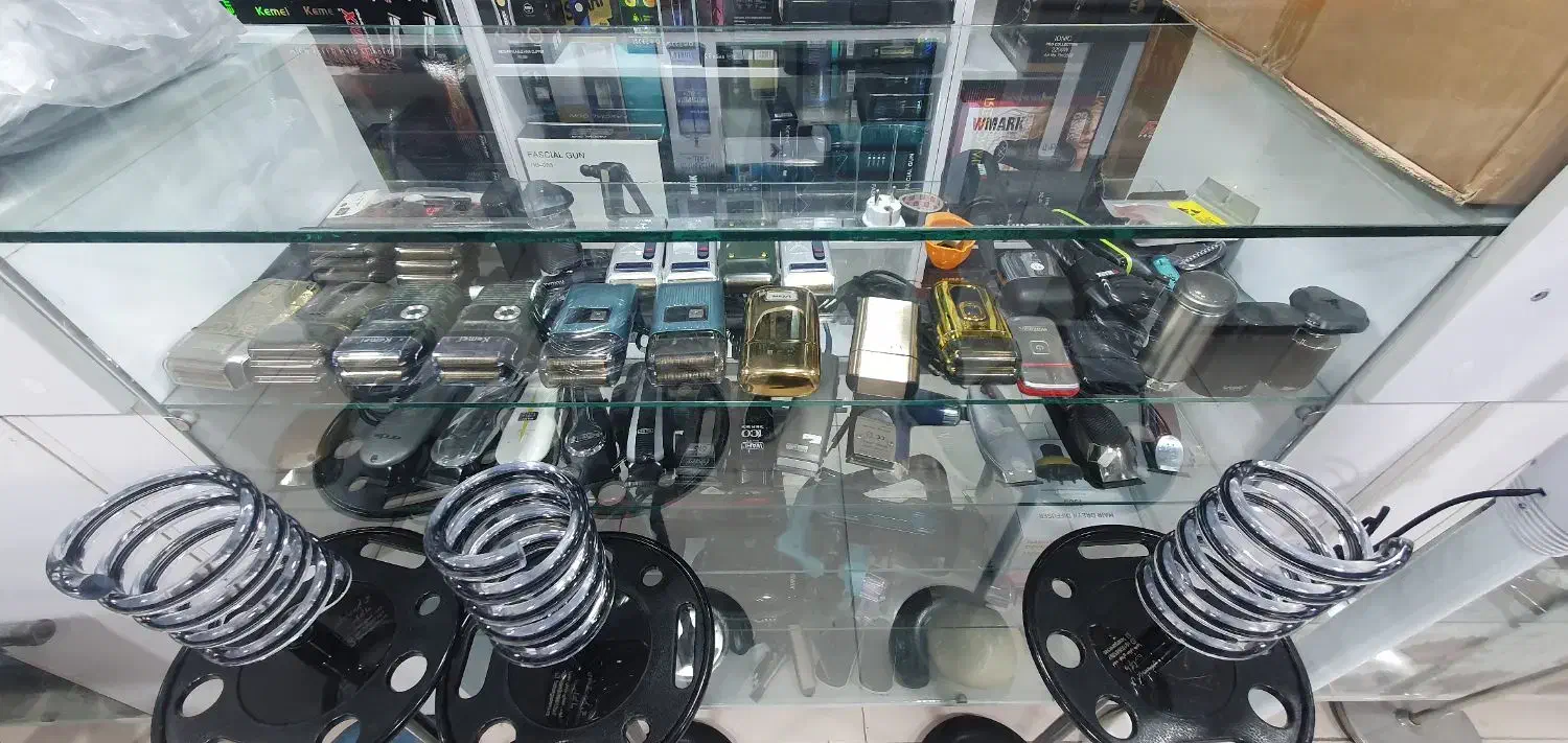 تجهیزات و لوازم آرایشگاهی و آرایشی|آرایشی، بهداشتی، درمانی|آباده, |دیوار