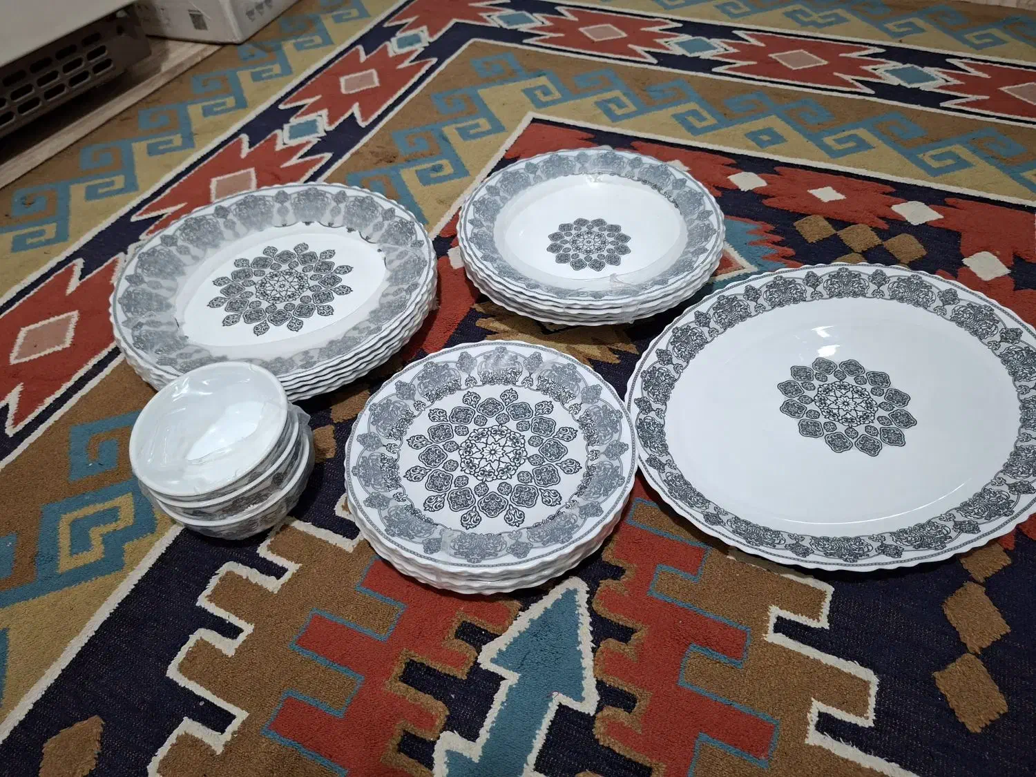 آرکوپال نو با کارتون|ظروف سرو و پذیرایی|تهران, شهرک رضویه|دیوار