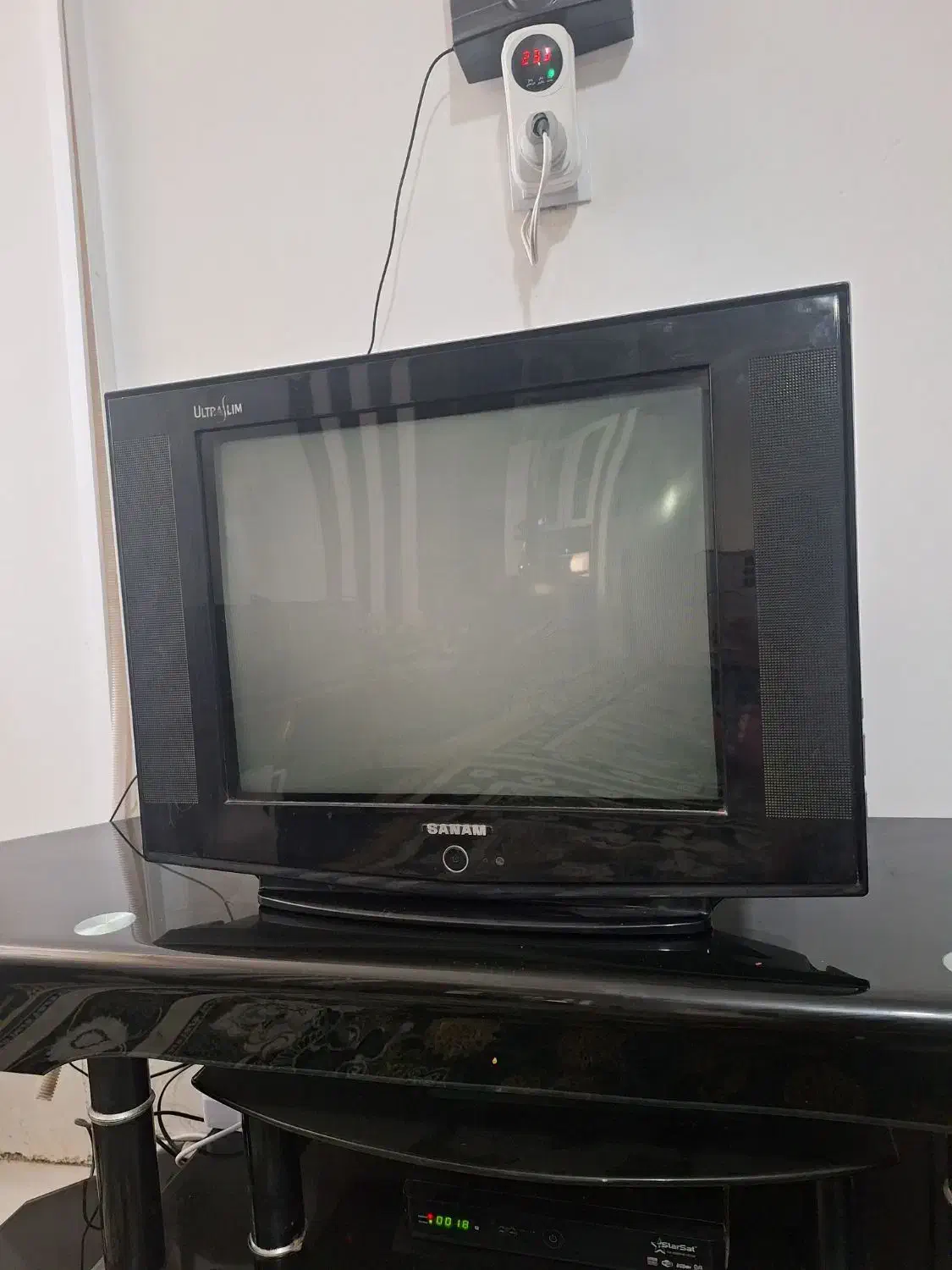 تلویزیون صنام|تلویزیون و پروژکتور|زاهدان, |دیوار