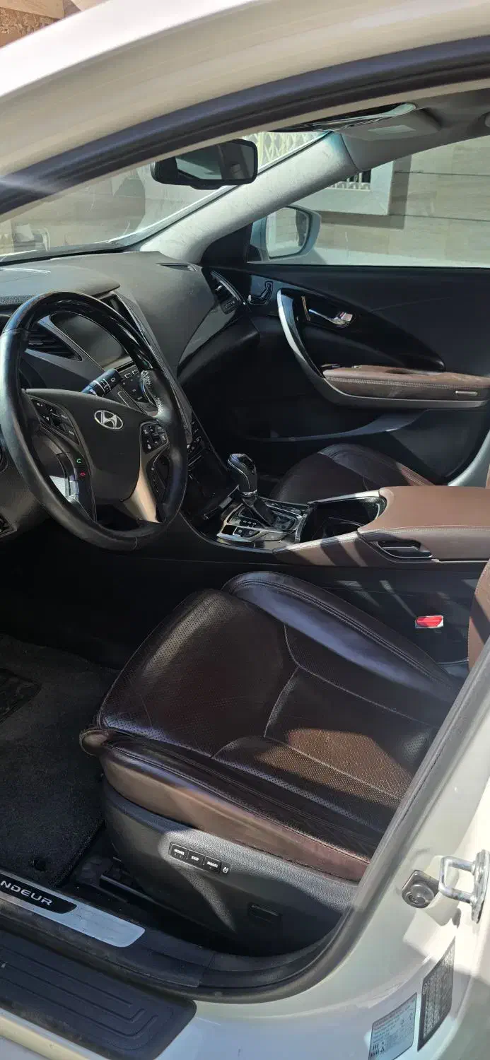 گرنجور۲۰۱۲ فول آپشن|خودرو سواری و وانت|اصفهان, مهدی آباد|دیوار