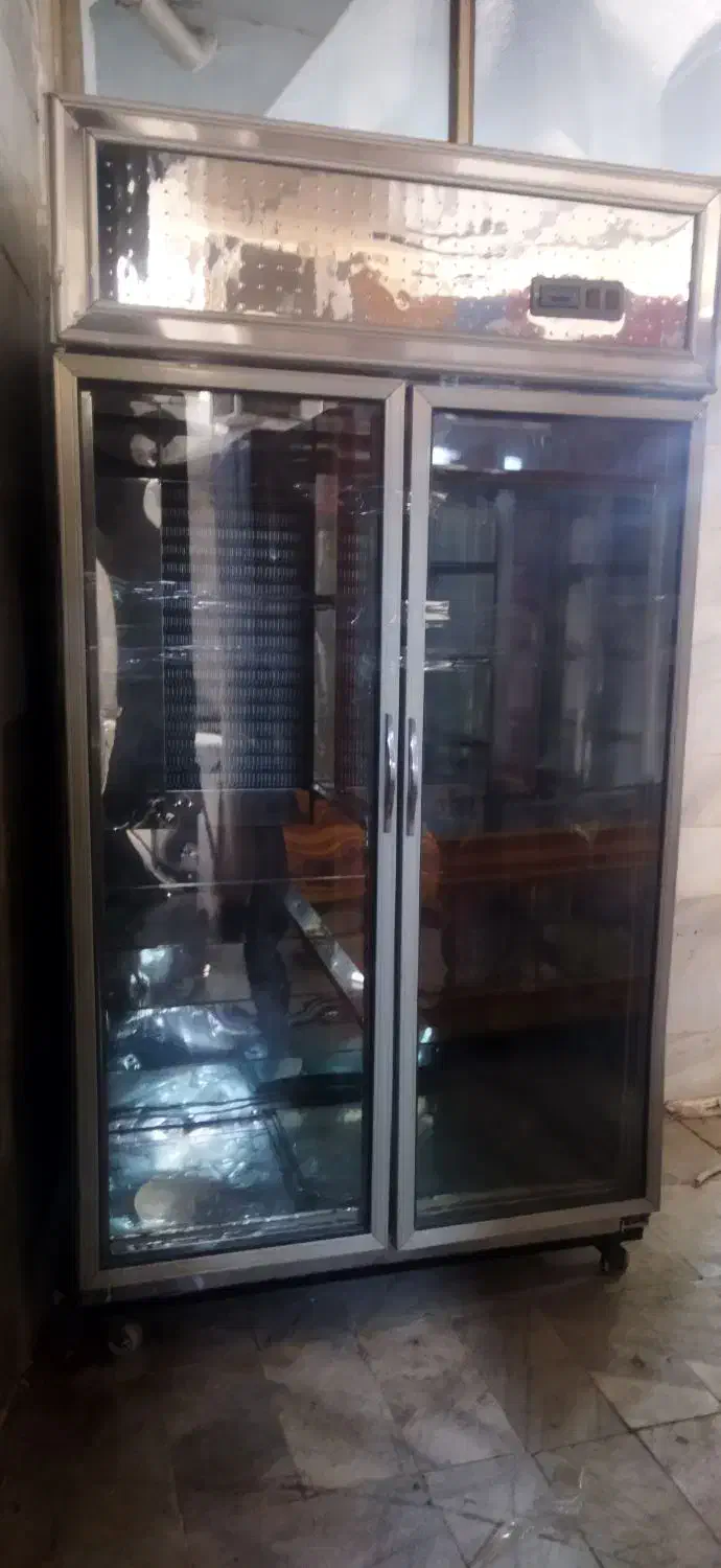 بورس انواع یخچال و فریزرهای فروشگاهی دسته دوم و نو|فروشگاه و مغازه|بندرعباس, |دیوار