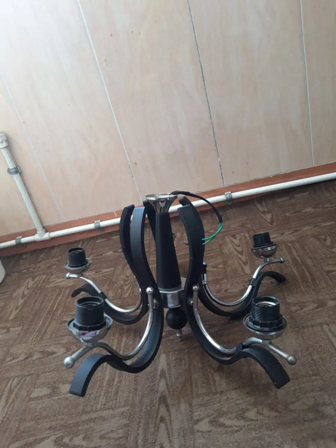 لوستر پنج شاخه سالم و شیک|لوستر و چراغ آویز|کرمانشاه, |دیوار